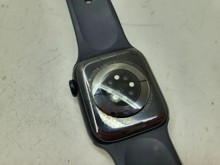 smartwatch-apple-watch-7-41mm-grubosc-koperty-1140