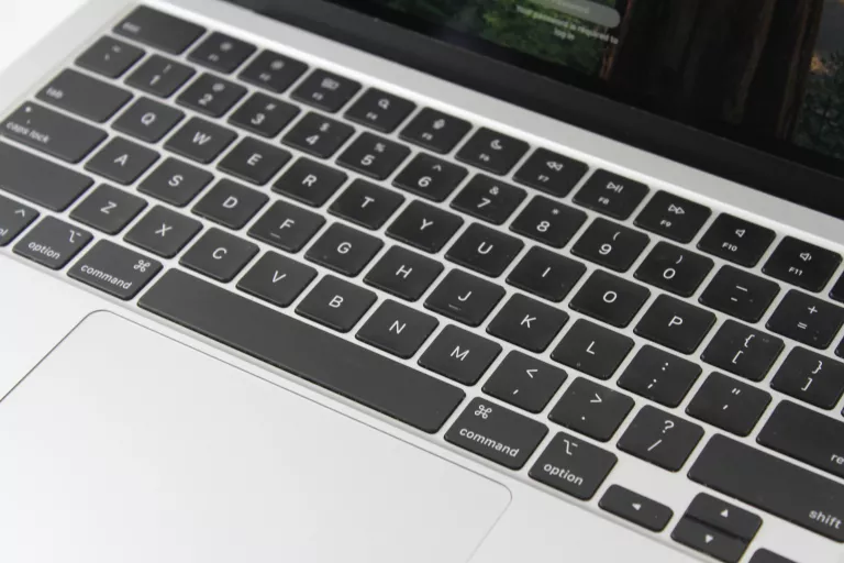 laptop-apple-macbook-air-a2681-136-8-gb-256-gb-rozdzielczosc-px-4474-1920729