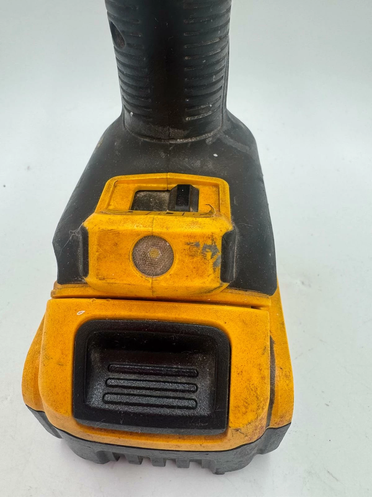 wkretarka-dewalt-dcd796-2aku-ladowarka-rodzaj-silnika-204657-221325