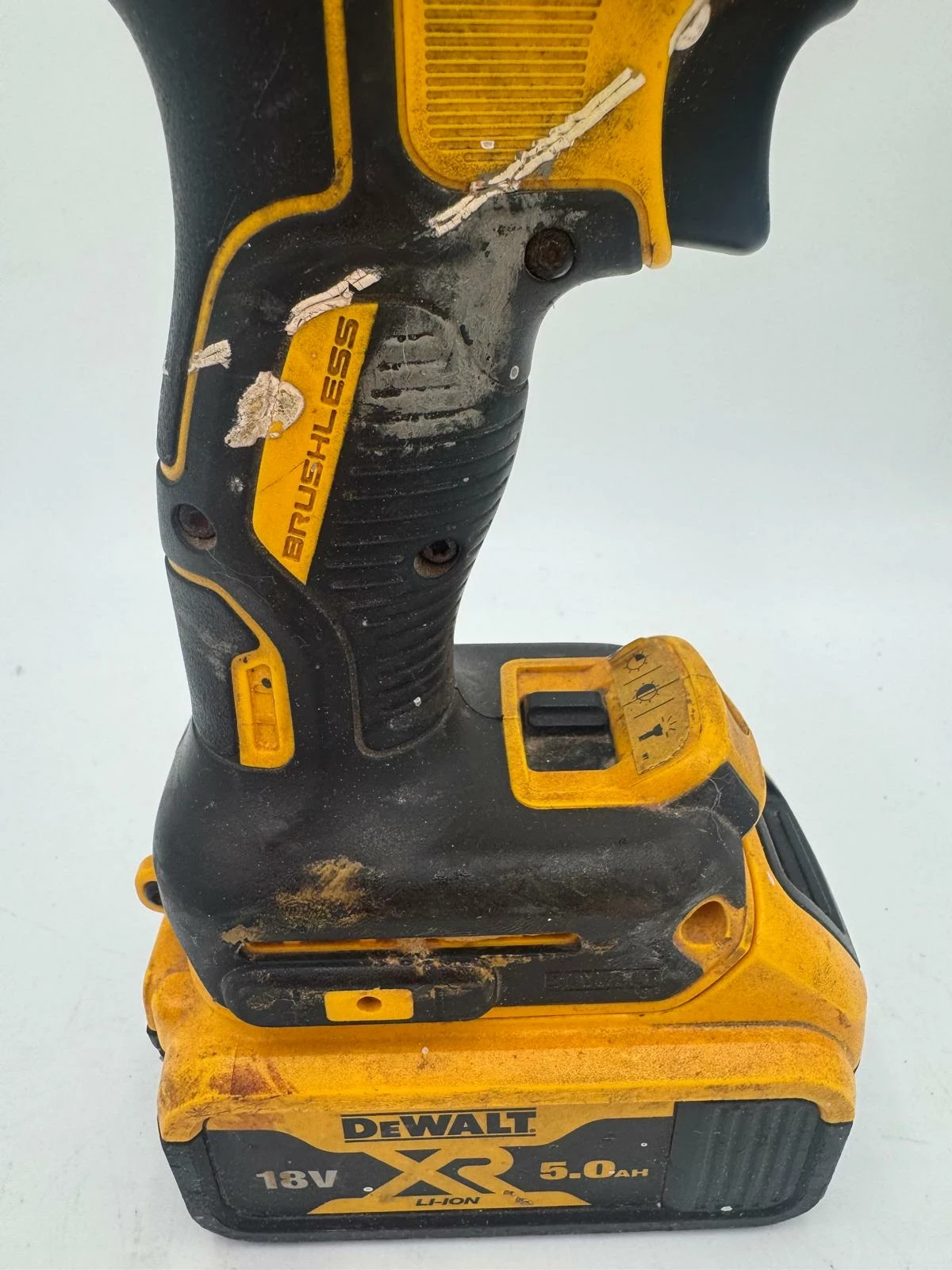 wkretarka-dewalt-dcd796-2aku-ladowarka-ean-gtin-5035048616215