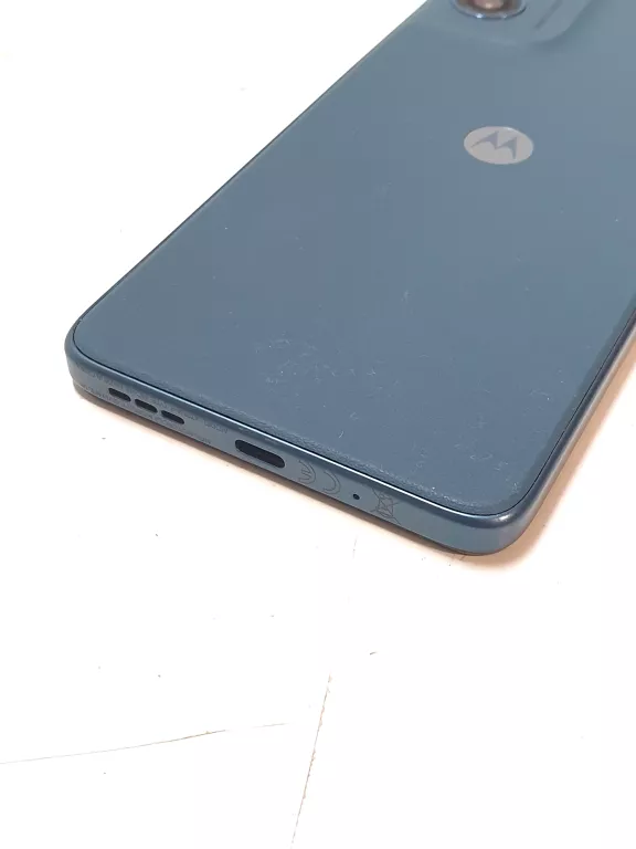 telefon-moto-g06-power-464gb-etui-ean-gtin-840493601885