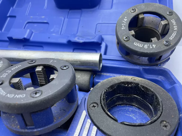 gwintownica-lux-tools-5-czesci-kod-producenta-541424