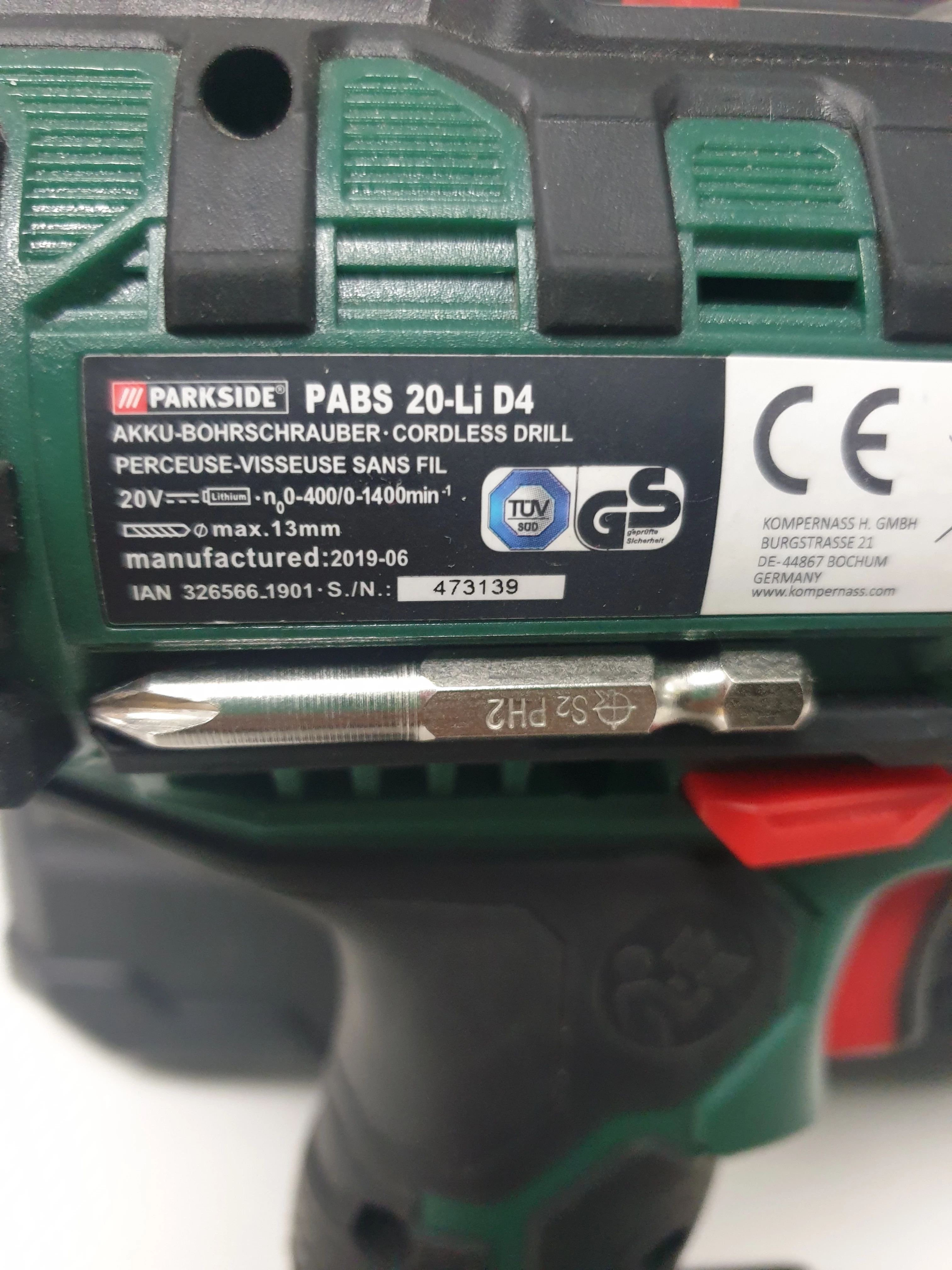 wkretarka-parkside-pabs-20-li-d4-walizka-jeden-akumulator-ladowarka-pojemnosc-akumulatora-200