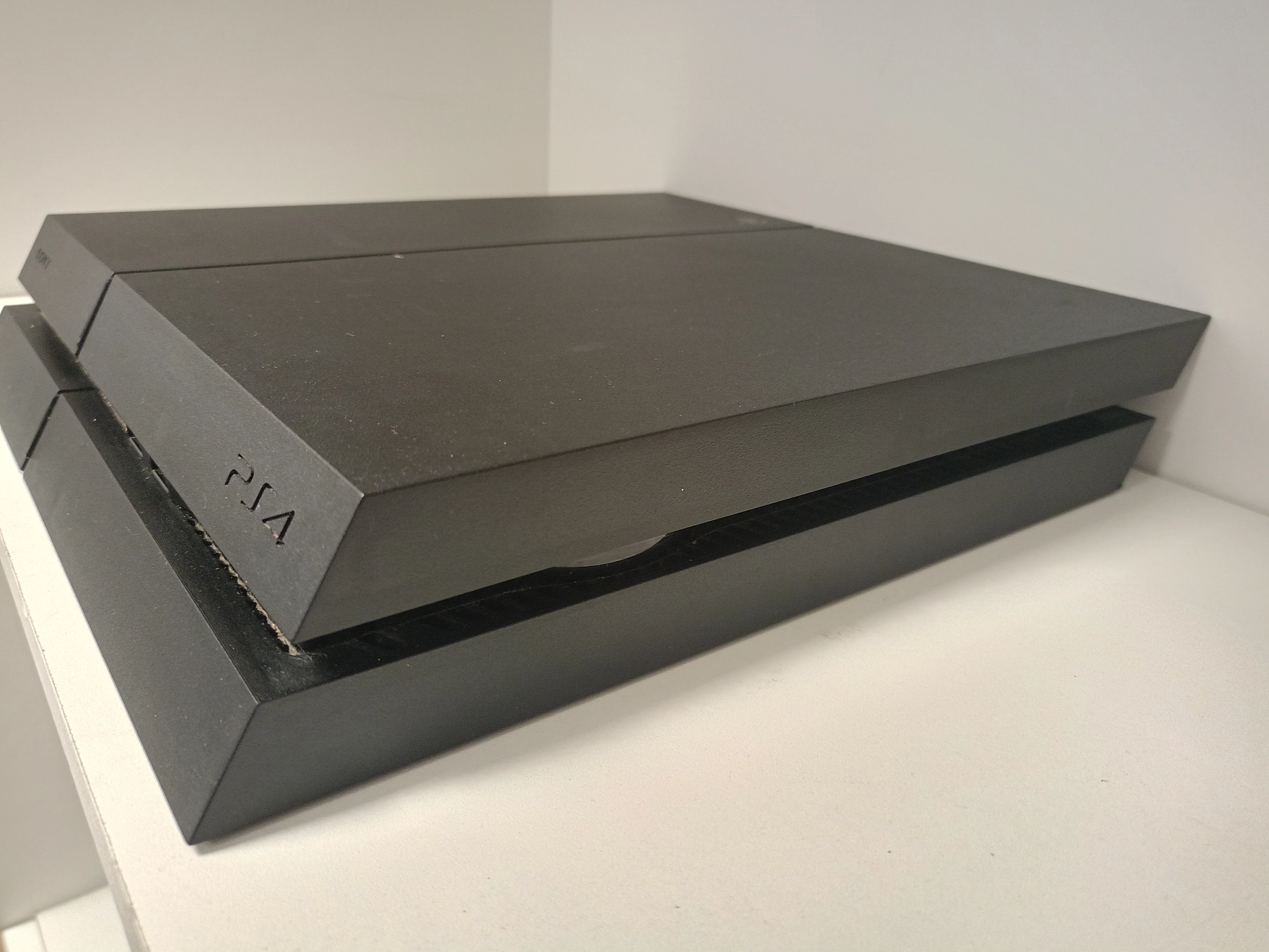 konsola-ps4-1tb-cuh-1216b-kod-producenta-cuh-1216b