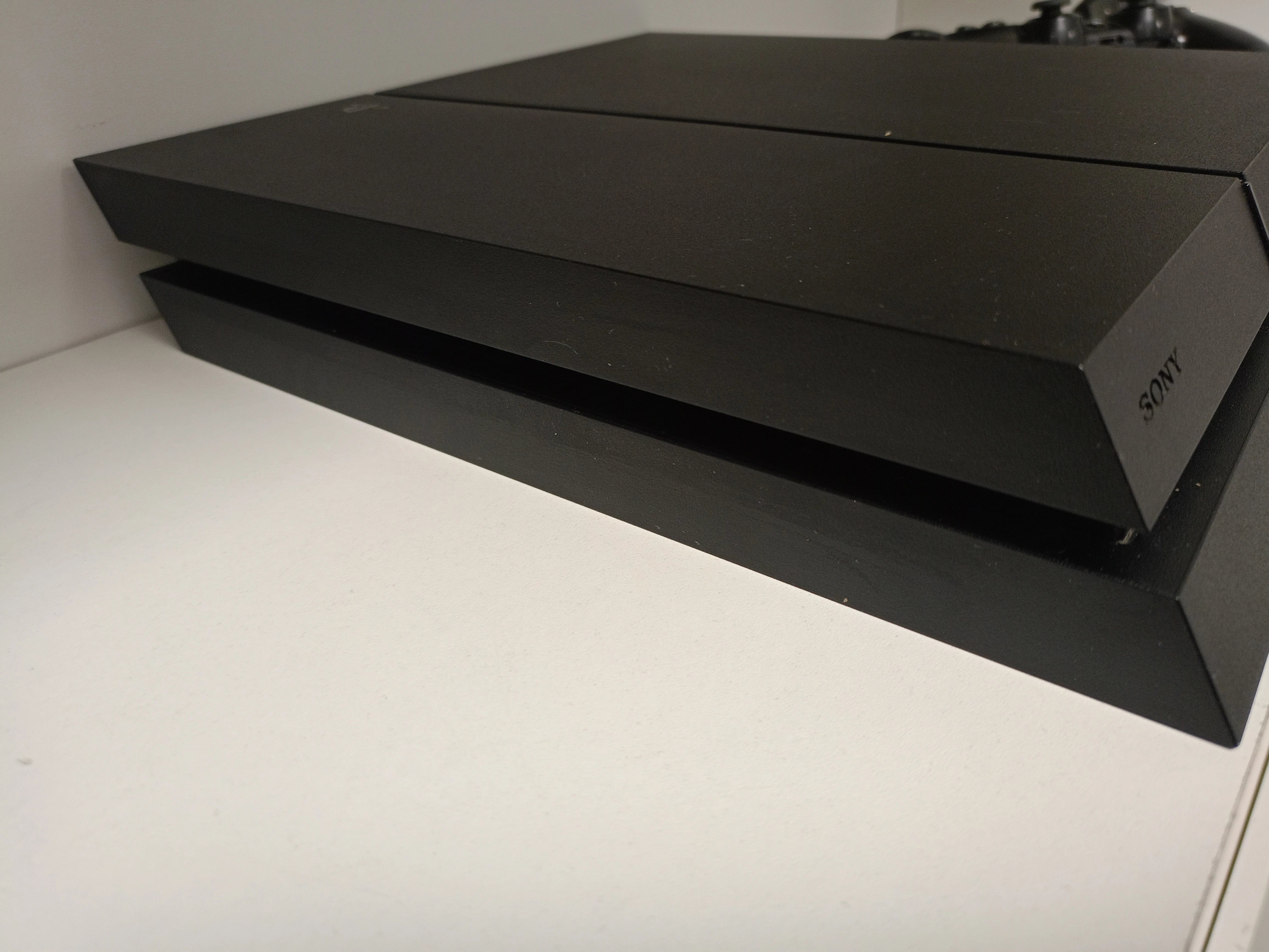 konsola-ps4-1tb-cuh-1216b-wersja-130590-1