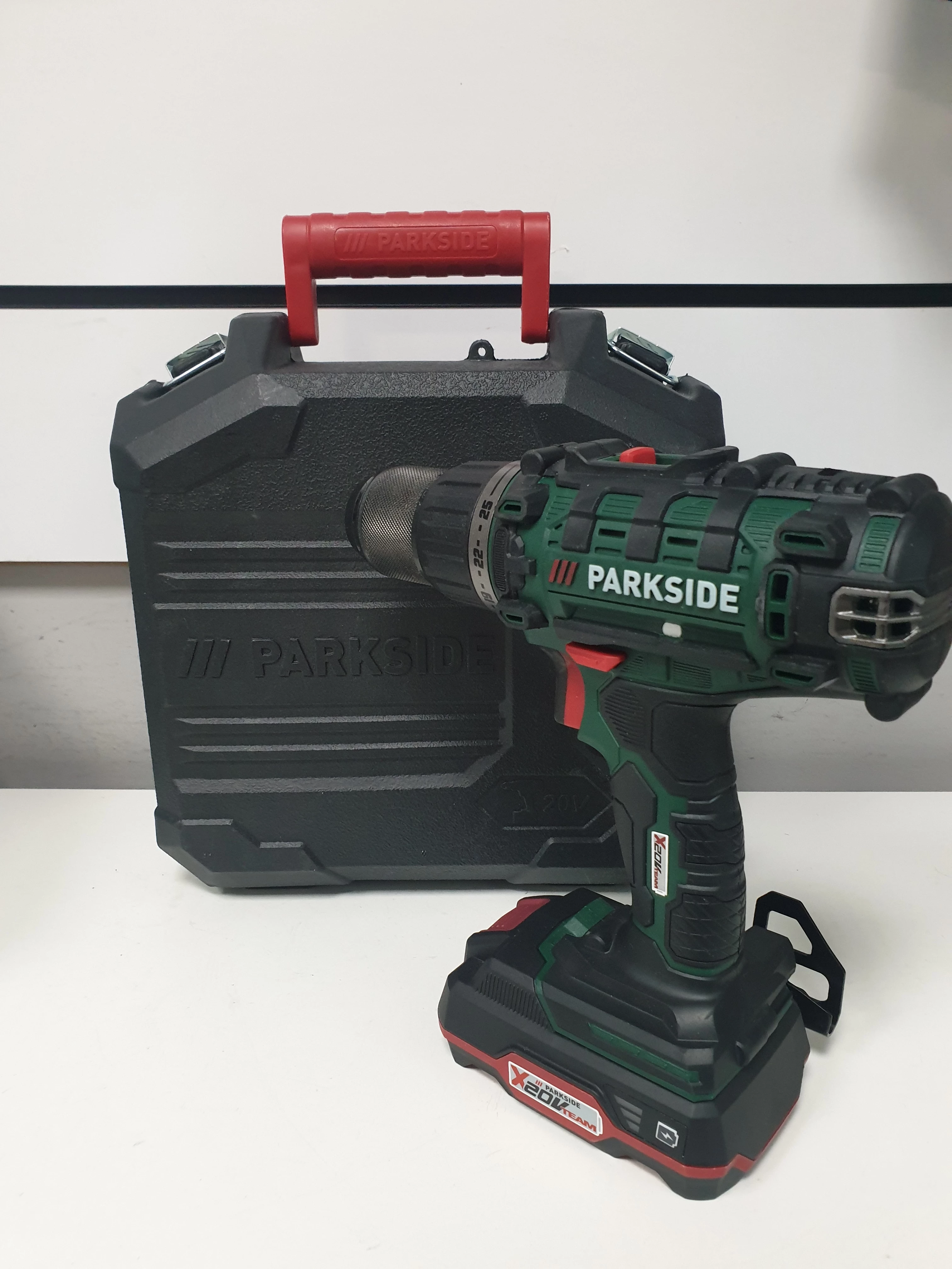 wkretarka-parkside-pabs-20-li-h9-walizka-aku-2-ah-ladowarka-ean-gtin-4334036092156