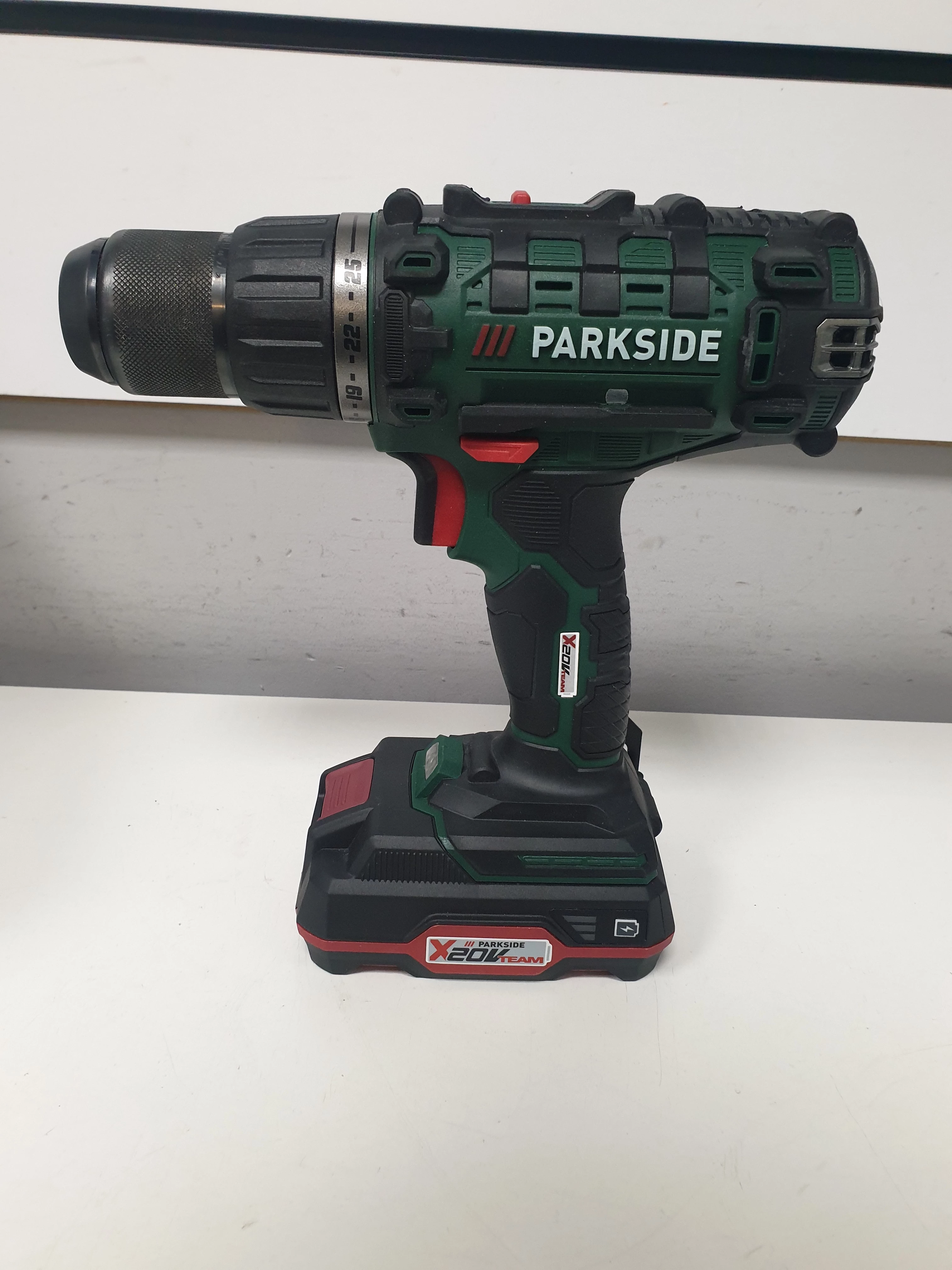 wkretarka-parkside-pabs-20-li-h9-walizka-aku-2-ah-ladowarka-rodzaj-129632-1782388