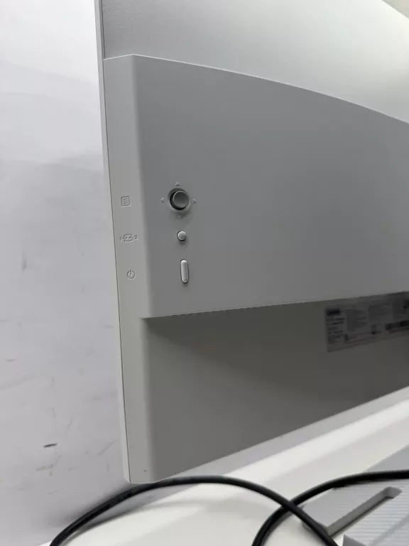 monitor-komputerowy-lenovo-l27i-4a-27-1920x1080-px-ips-100-hz-led-kod-producenta-67bekac1eu