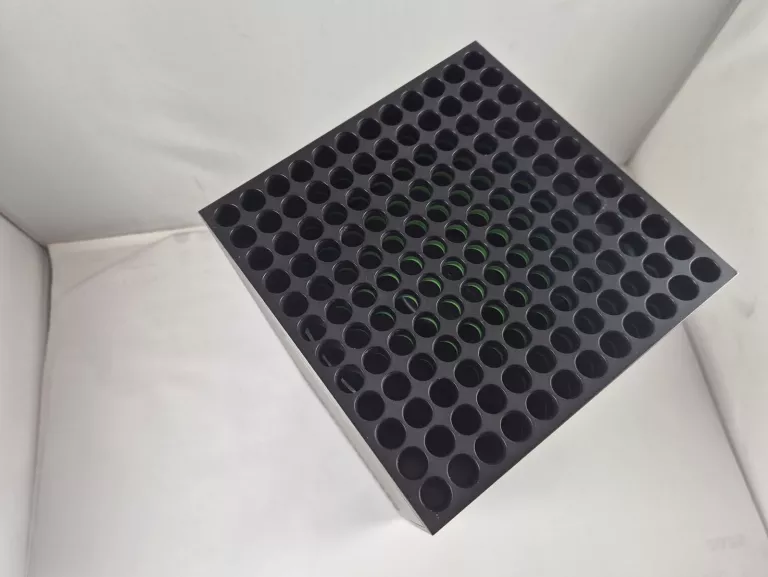 konsola-xbox-series-x-1tb-pad-certyfikaty-zgodnosci-218669-1