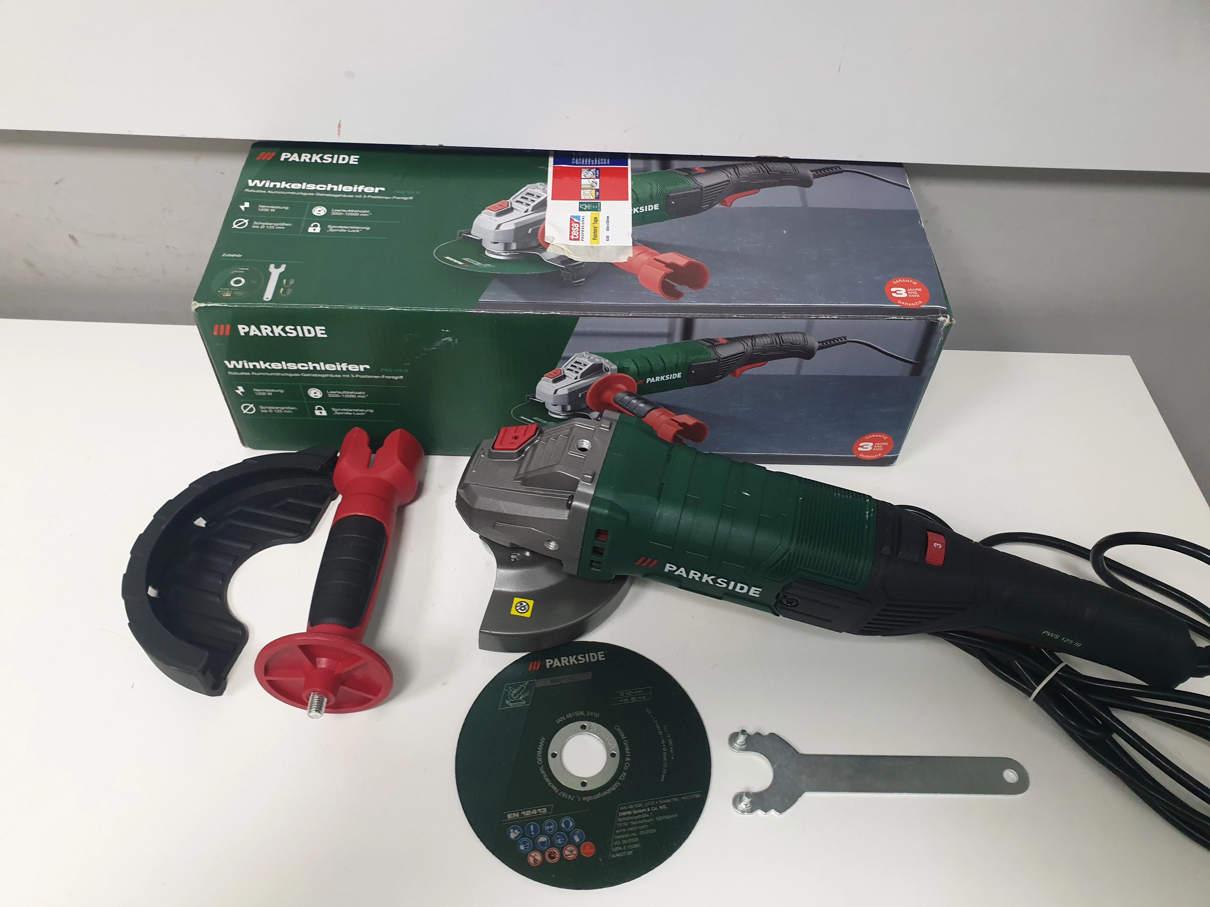 szlifierka-katowa-parkside-pws-125-i9-1200-w-ean-gtin-4052916520963