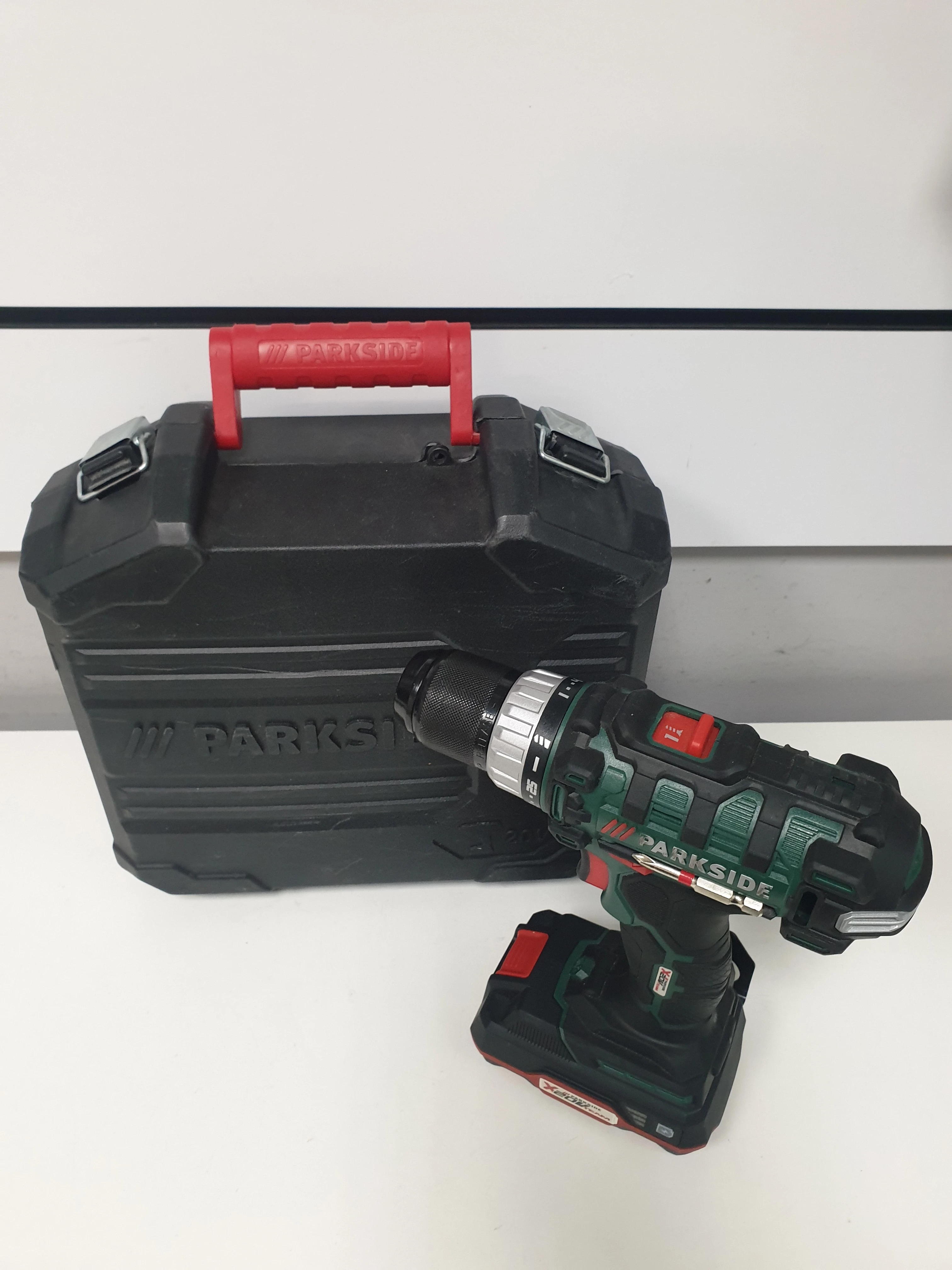 wkretarka-parkside-pabs-20-li-d4-walizka-jeden-akumulator-ladowarka-stan-11323-2