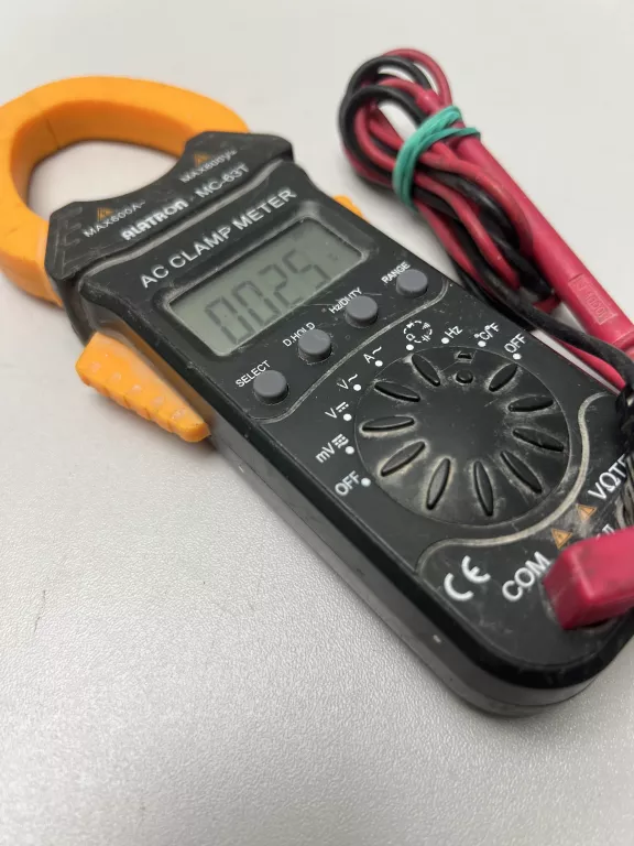 cyfrowy-multimetr-miernik-cegowy-stan-11323-2