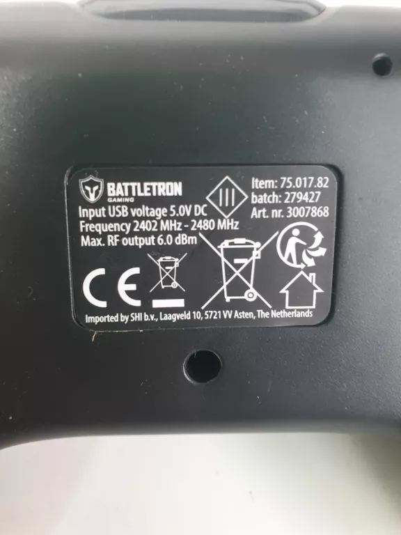 battletron-pad-bezprzewodowy-do-konsoli-nintendo-switch-pochodzenie-210658-243446