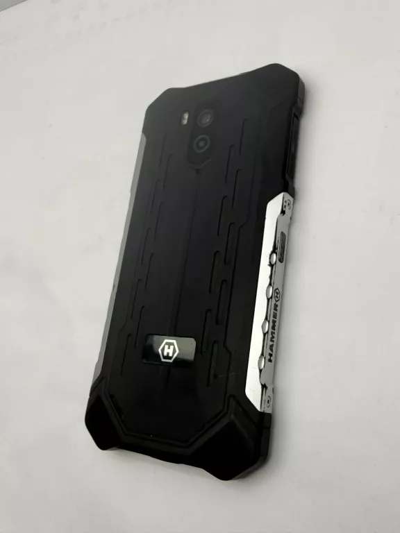 telefon-hammer-iron-3-lte-32gb-ean-gtin-5902983609261