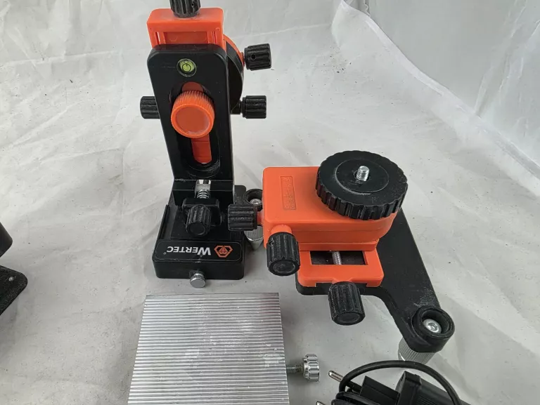 wertec-wt-6699s-laser-16-liniowy-z-elektroniczna-kompensacja-zielona-wiazk-maksymalny-zasieg-pracy-20