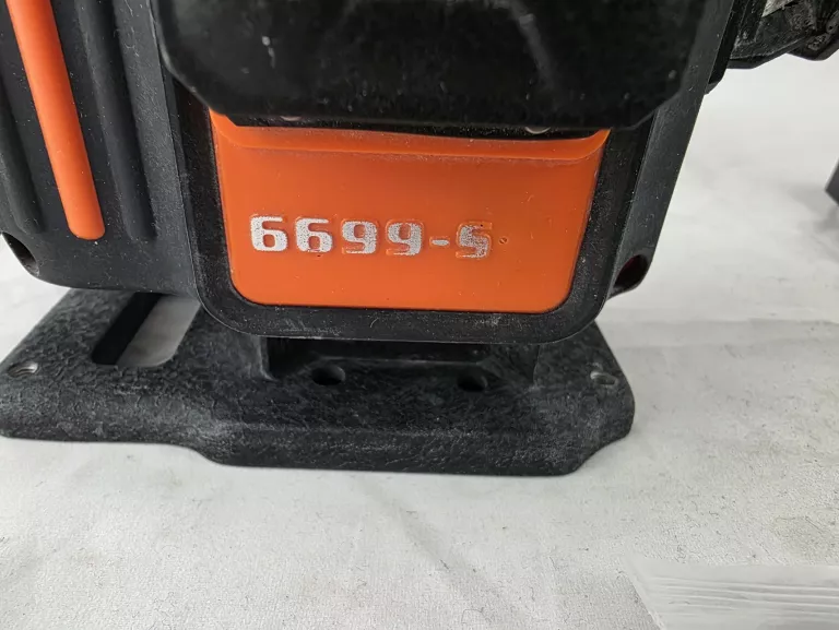 wertec-wt-6699s-laser-16-liniowy-z-elektroniczna-kompensacja-zielona-wiazk-marka-248811-1022448