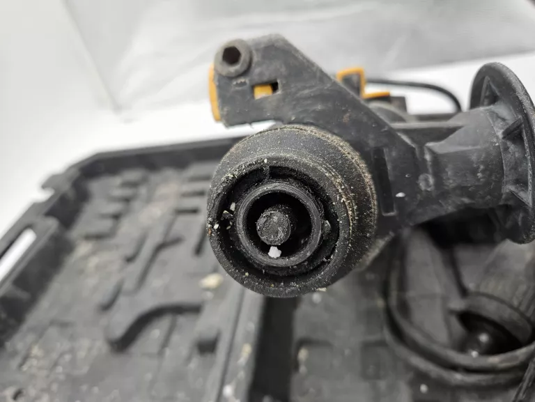 mlotowiertarka-cmi-c-bh-800-maksymalna-moc-80000