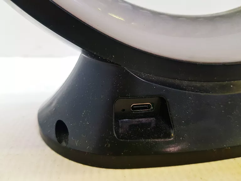 wentylator-z-podswietleniem-hoffen-ad-080358-pudelko-kod-producenta-000