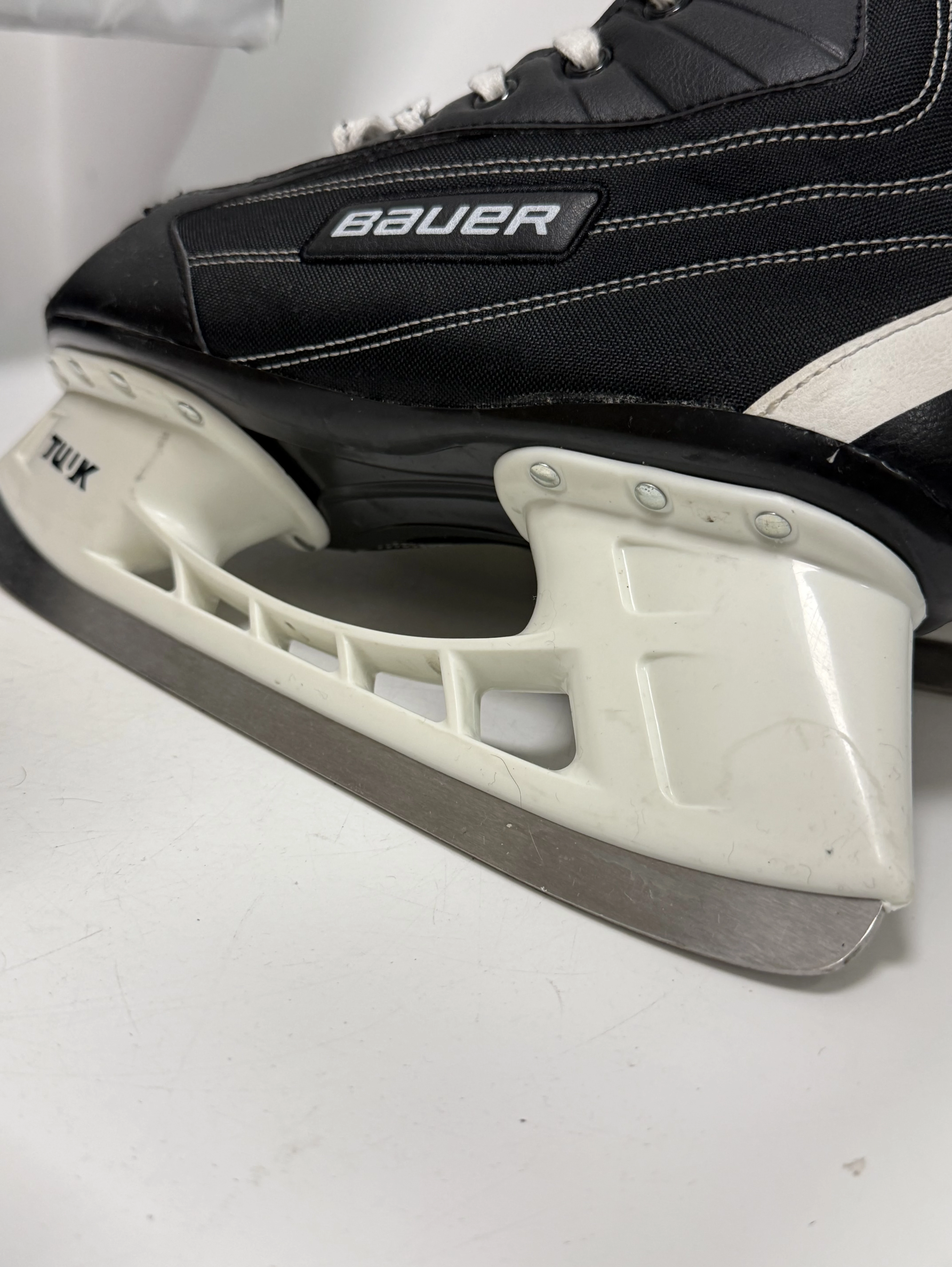 lyzwy-hokejowe-bauer-model-lyzwy-hokejowe-bauer-x-intermediate