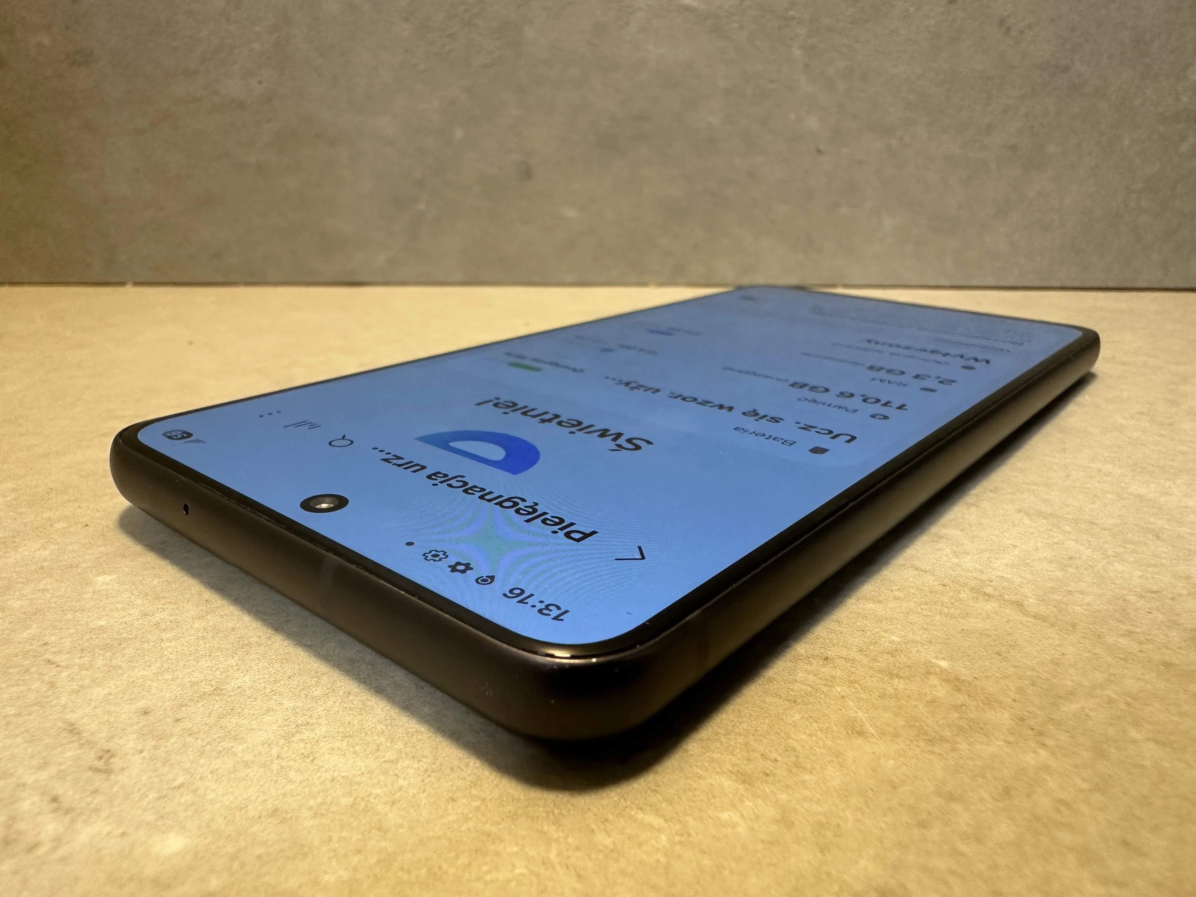 telefon-samsung-galaxy-s21-fe-5g-6128gb-521-wbudowana-pamiec-202869-214189