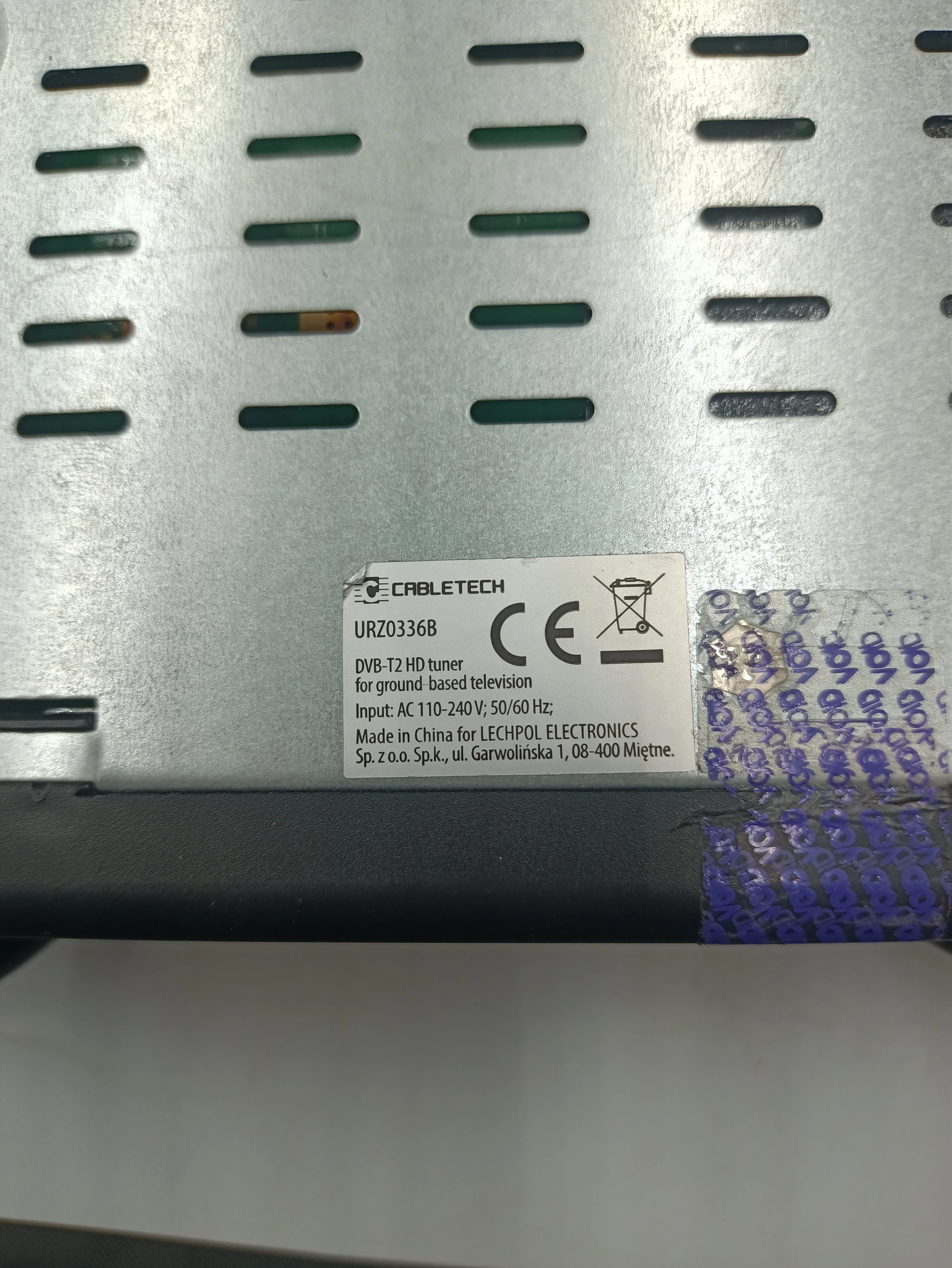 telewizor-manta-19lfn88l-dekoder-cabletech-urz0336b-ean-gtin-5903089901709