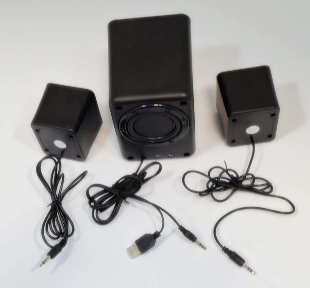zestaw-glosnikow-komputerowych-21-blow-stan-11323-2