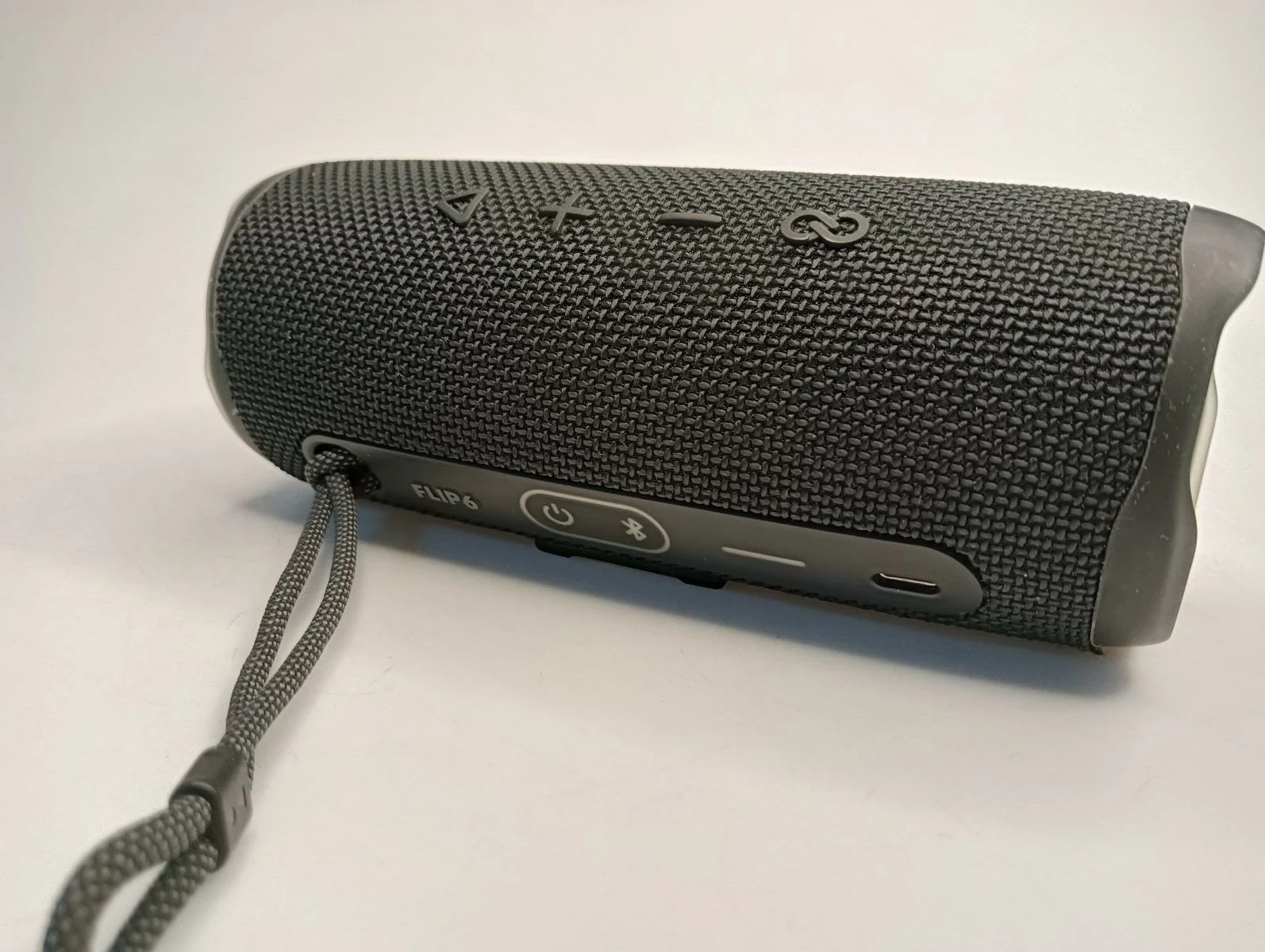 glosnik-jbl-flip-6-stan-11323-2