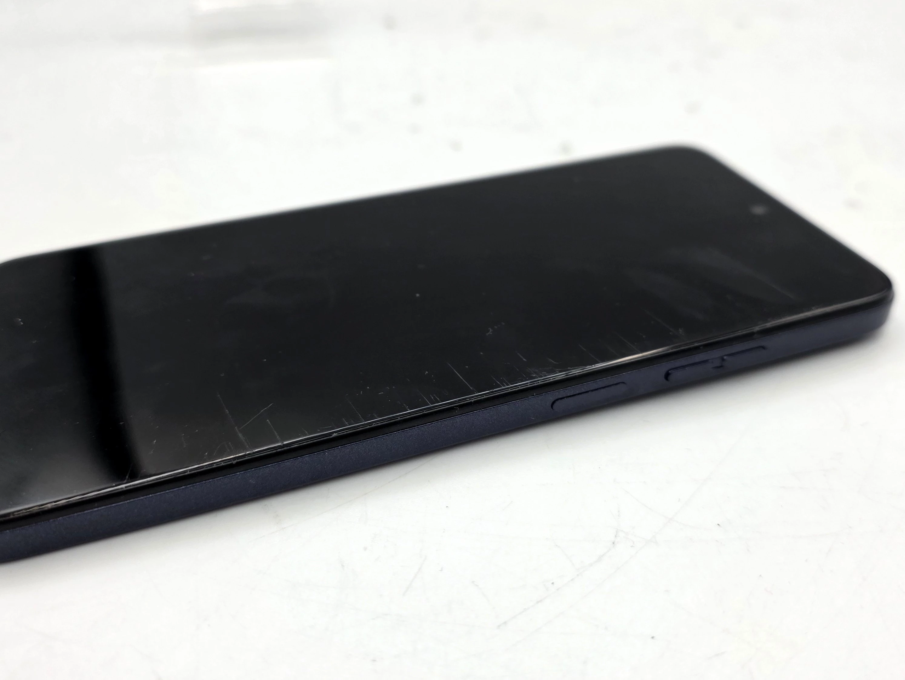 telefon-motorola-moto-g05-4gb128gb-kod-producenta-pmpmhk40m8