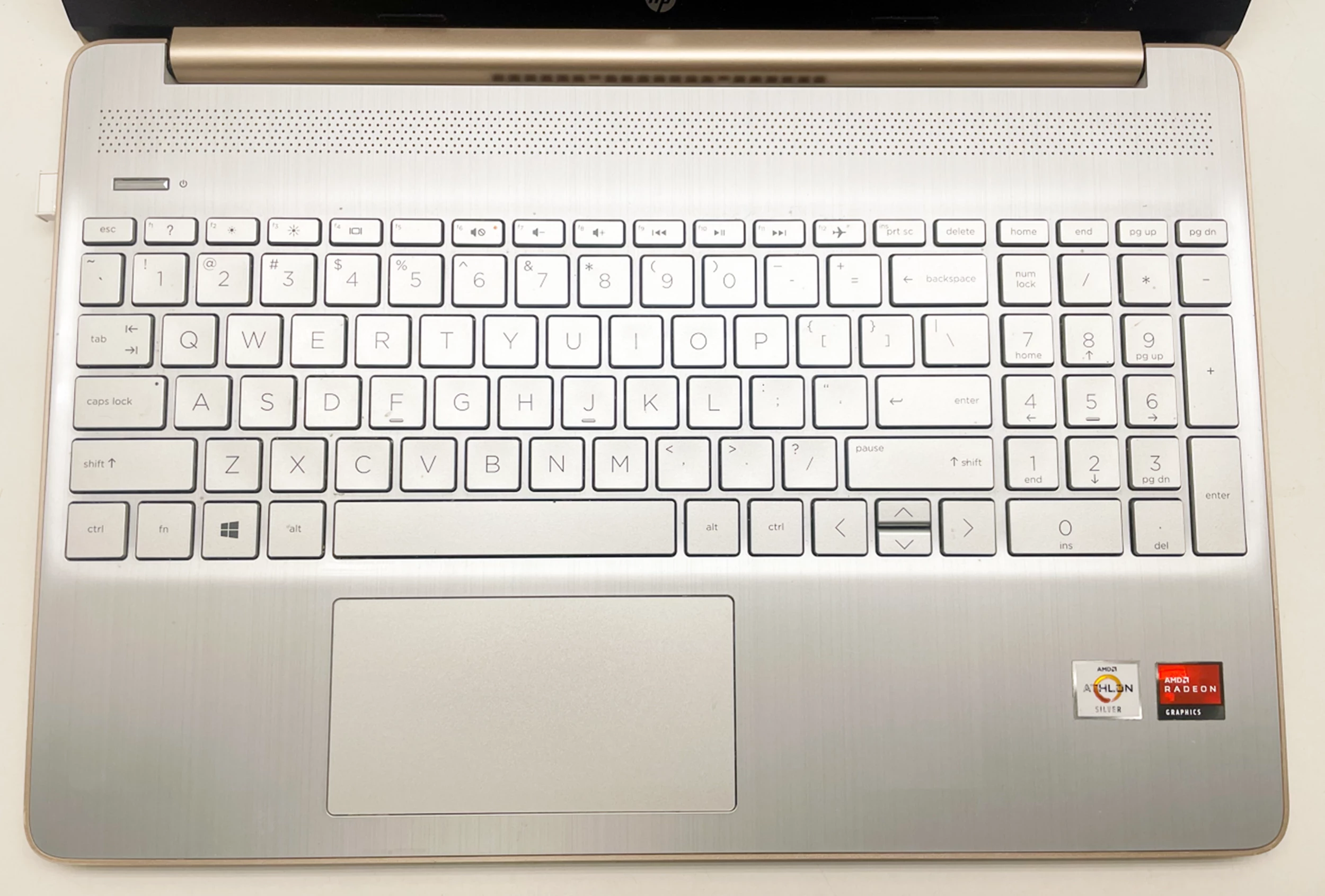 laptop-hp-15-ef1073wm-8gb-ram-256-gb-amd-athlon-ean-gtin-195122823801