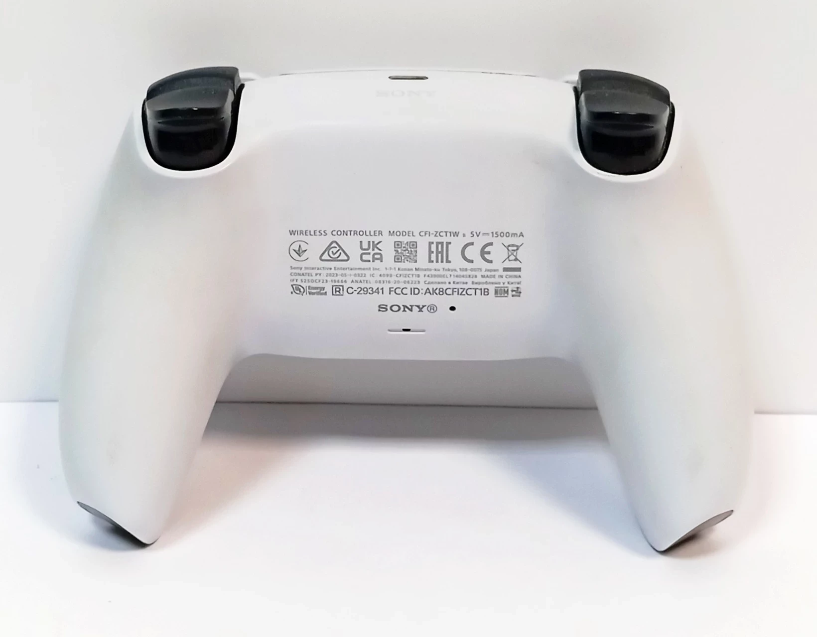 pad-ps5-sony-cfi-zct1w-ean-gtin-711719541080