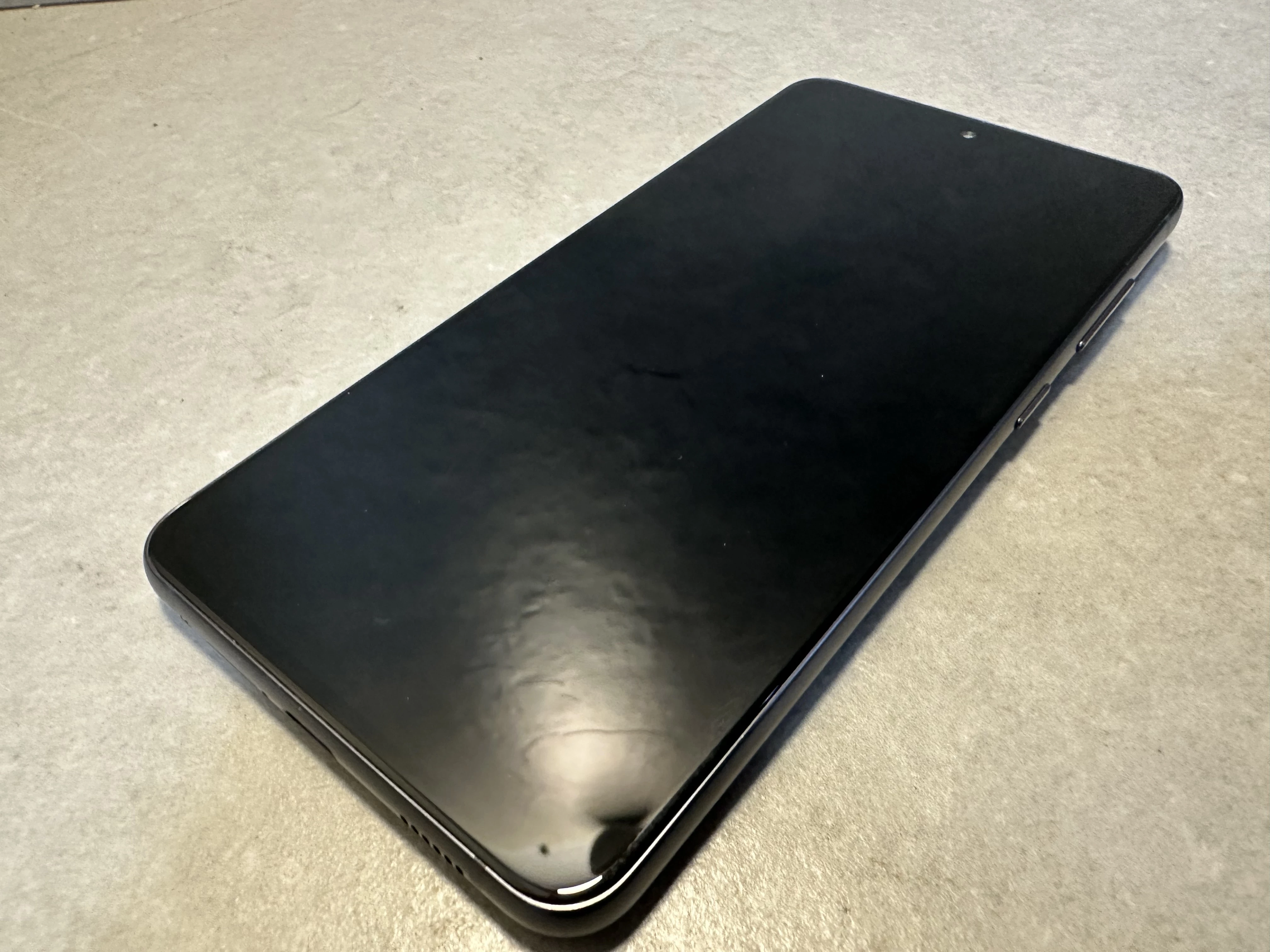 telefon-samsung-galaxy-s21-fe-5g-6128gb-521-pamiec-ram-202865-214117