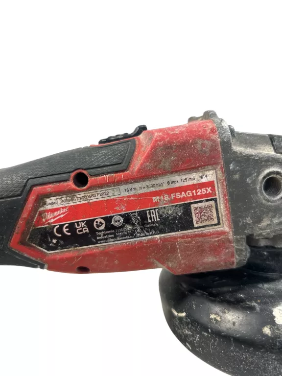 szlifierka-katowa-akumulatorowa-m18-fsag125x-aku-50ah-stan-11323-2