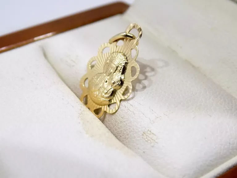 zlota-zawieszka-maria-waga-okolo-061g-proba-585-stan-11323-2