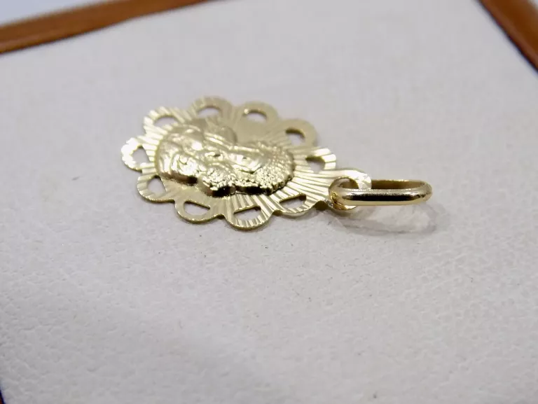 zlota-zawieszka-maria-waga-okolo-061g-proba-585-motyw-129129-286445