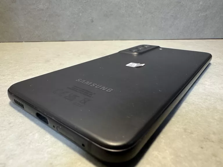 telefon-samsung-galaxy-s21-fe-5g-6128gb-521-przekatna-ekranu-640