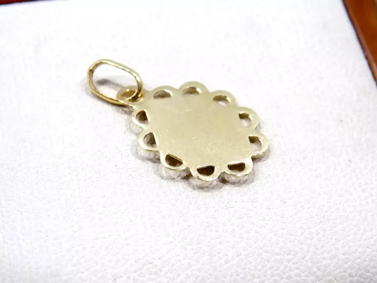 zlota-zawieszka-maria-waga-okolo-061g-proba-585-cechy-207006-4