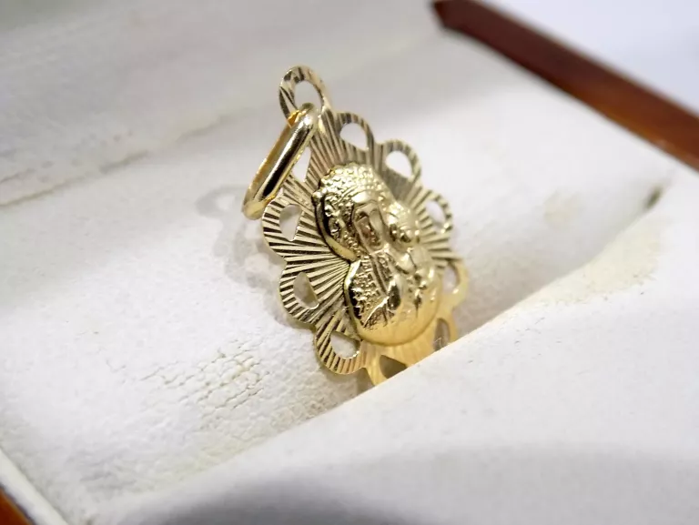 zlota-zawieszka-maria-waga-okolo-061g-proba-585-rodzaj-2205-16