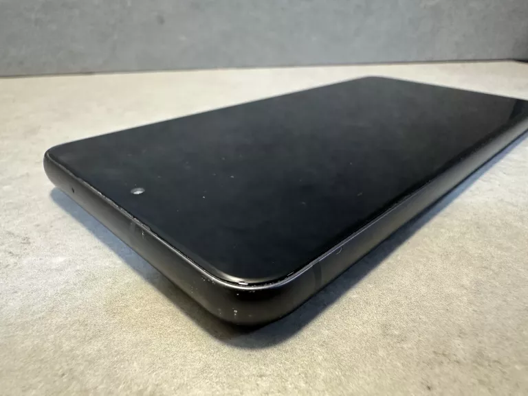 telefon-samsung-galaxy-s21-fe-5g-6128gb-290-opis-stan-11323-2