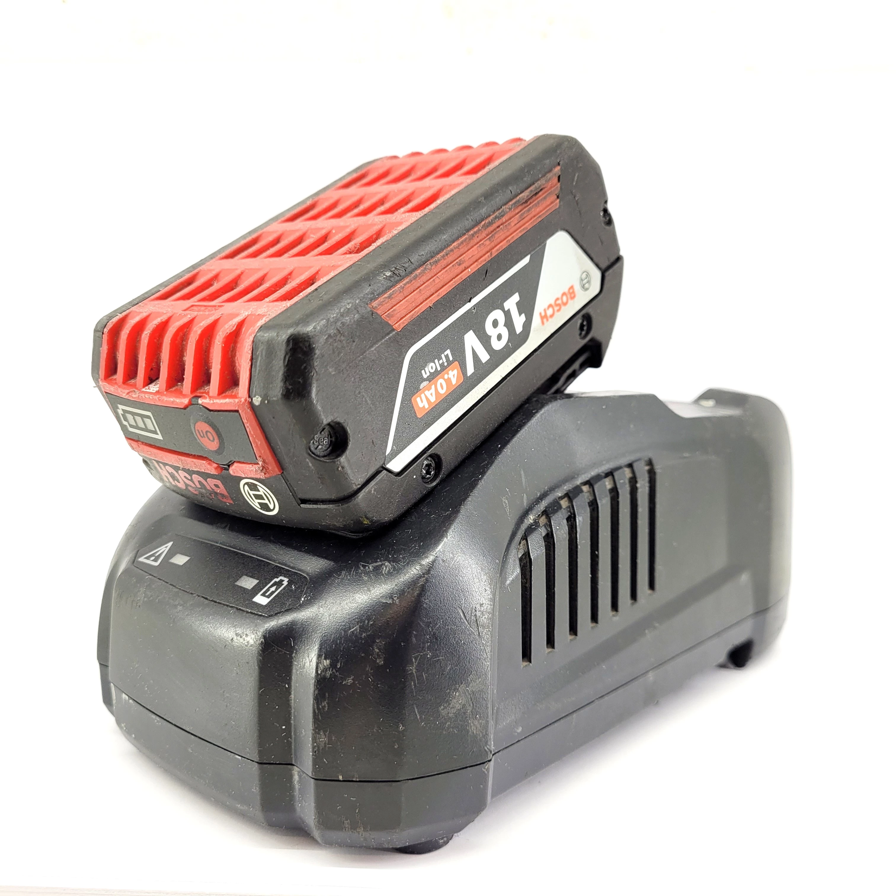 akumulator-bosch-gba-40-ah-18v-li-ion-607a350m0-ladowarka-gal-1880-cv-wp-5e-belchatow-mk