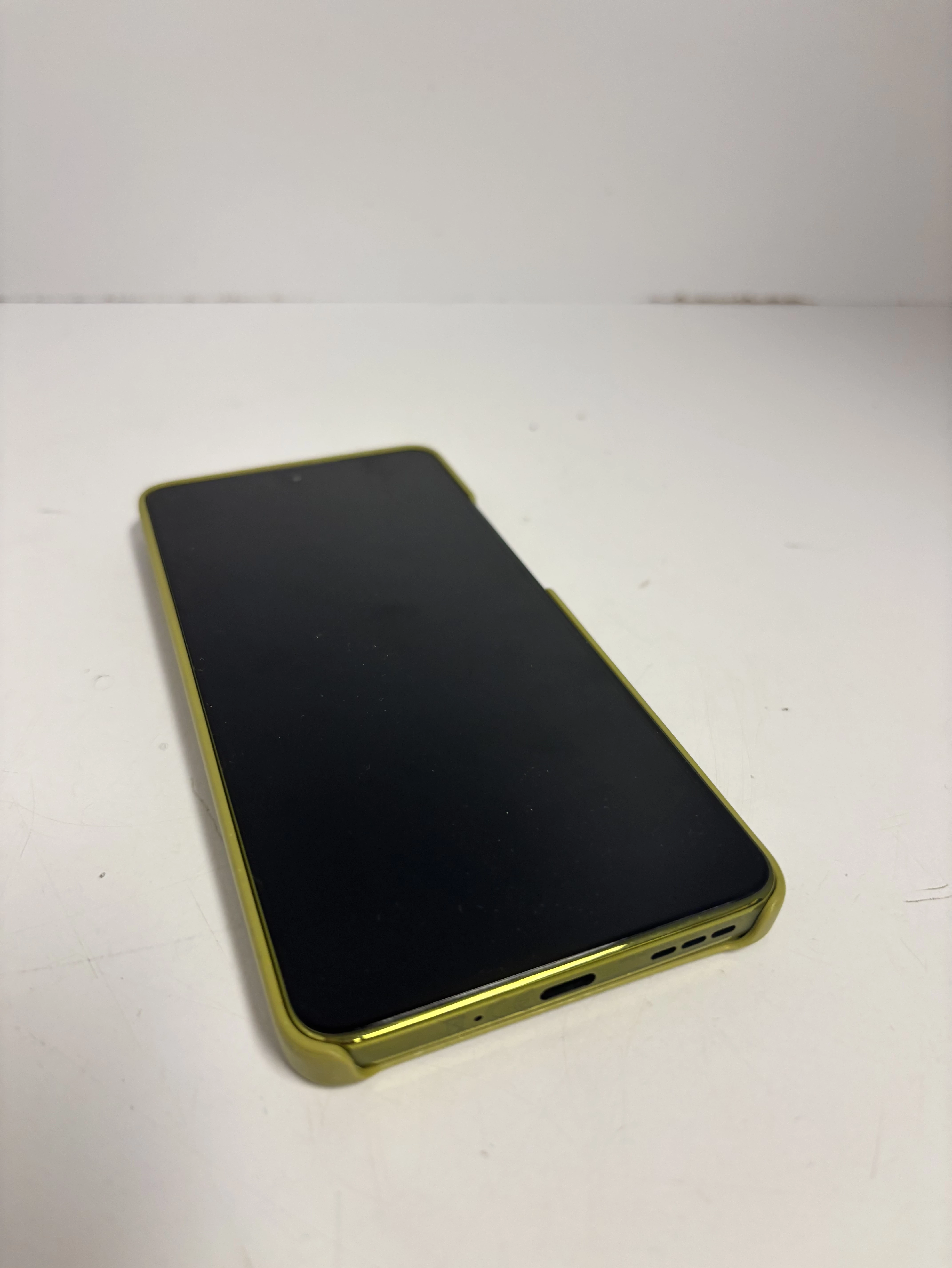 telefon-motorola-moto-g86-5g-8gb256gb-kod-producenta-pb7l0107pl