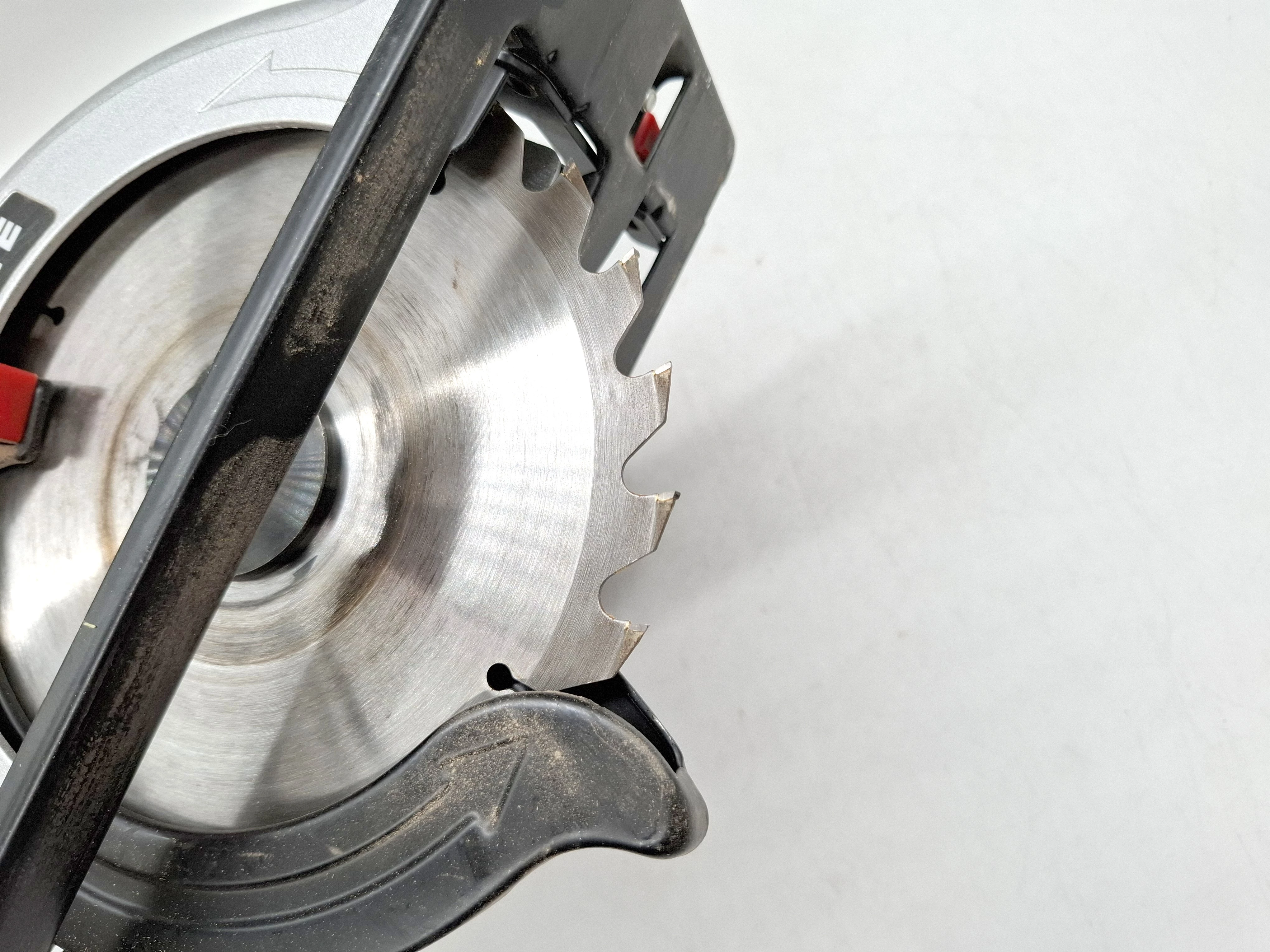 pila-tarczowa-graphite-58g488-1200w-tarcza-okazja-srednica-tarczy-18500