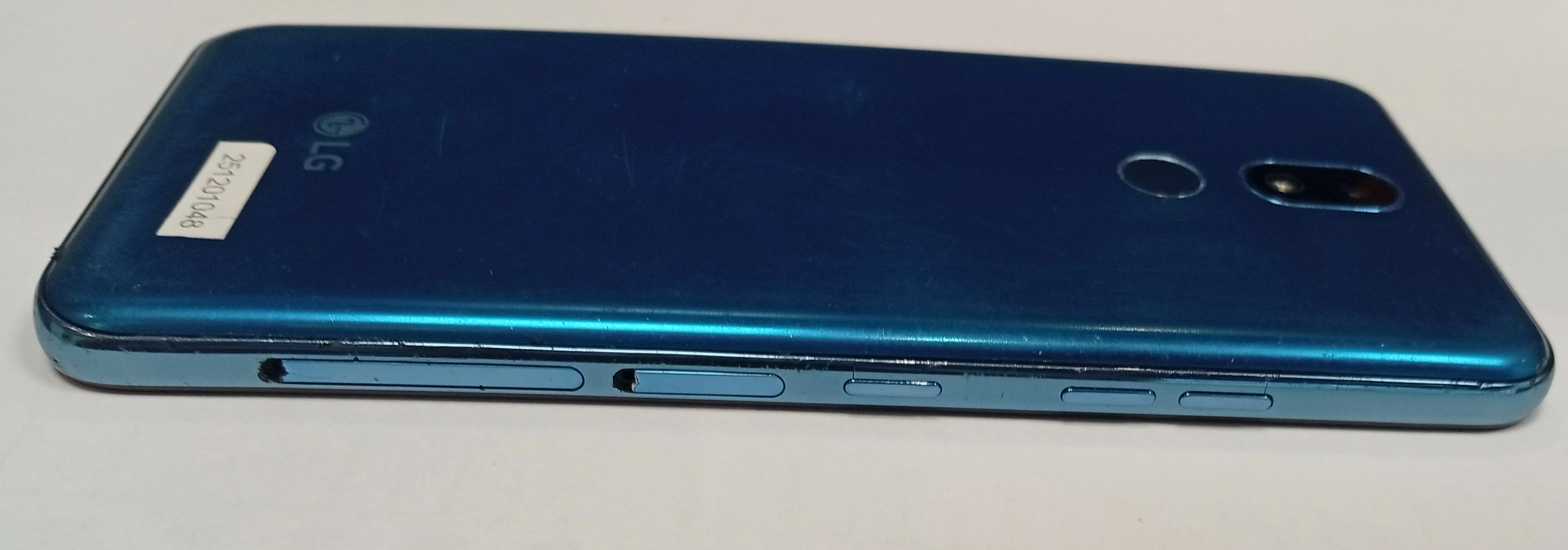 telefon-lg-k40-ean-gtin-8033779051364