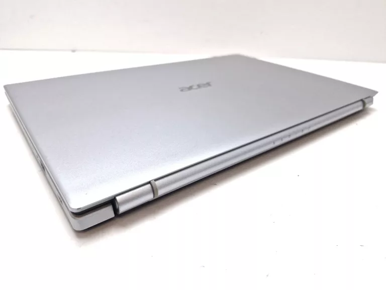 laptop-acer-aspire-3-156-intel-core-i3-8-gb-256-gb-srebrny-przekatna-ekranu-156