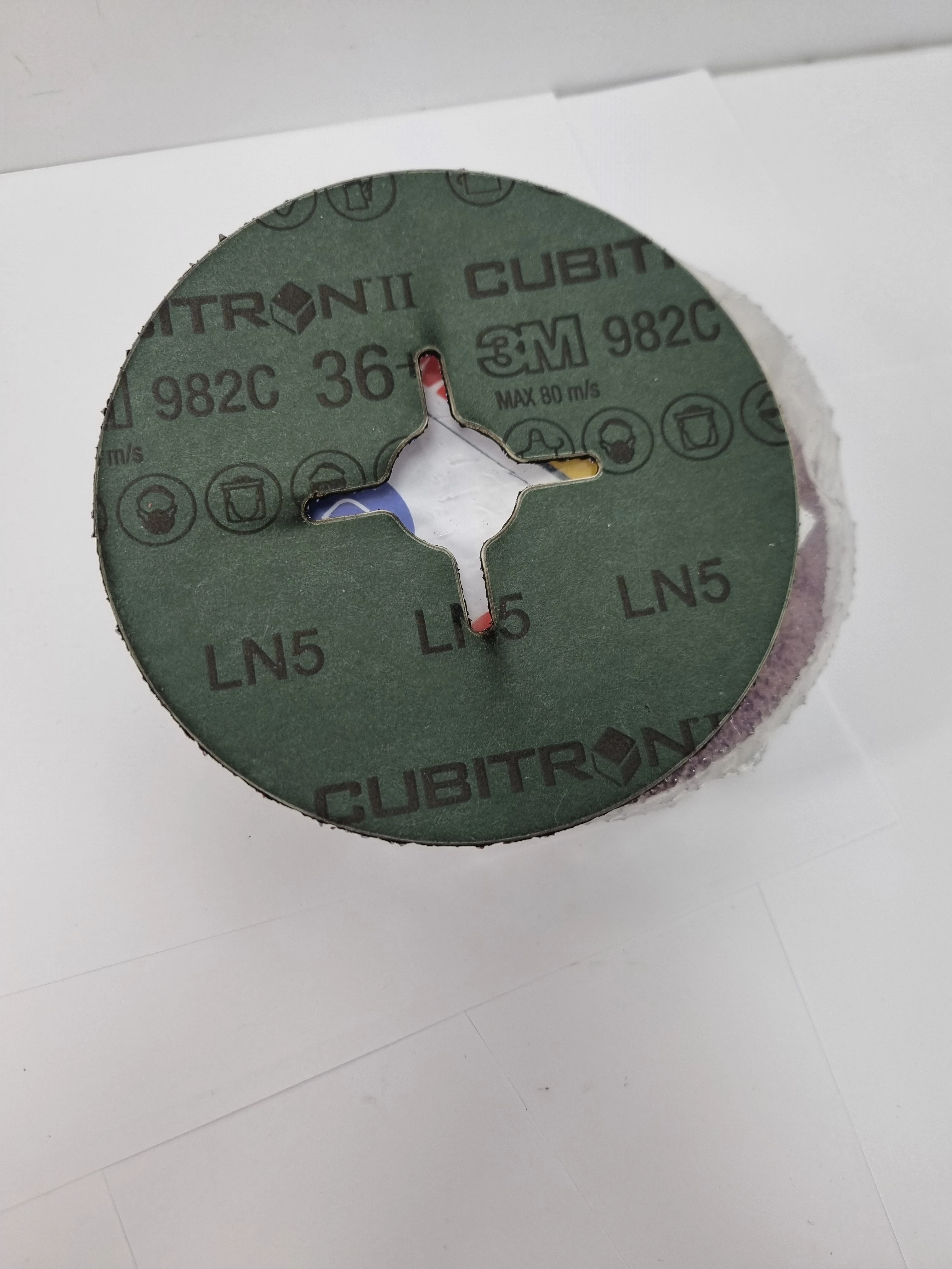 krazek-dysk-scierny-do-szlifierki-125mm-p60-fobra-z-nacieciami-stan-11323-2036072