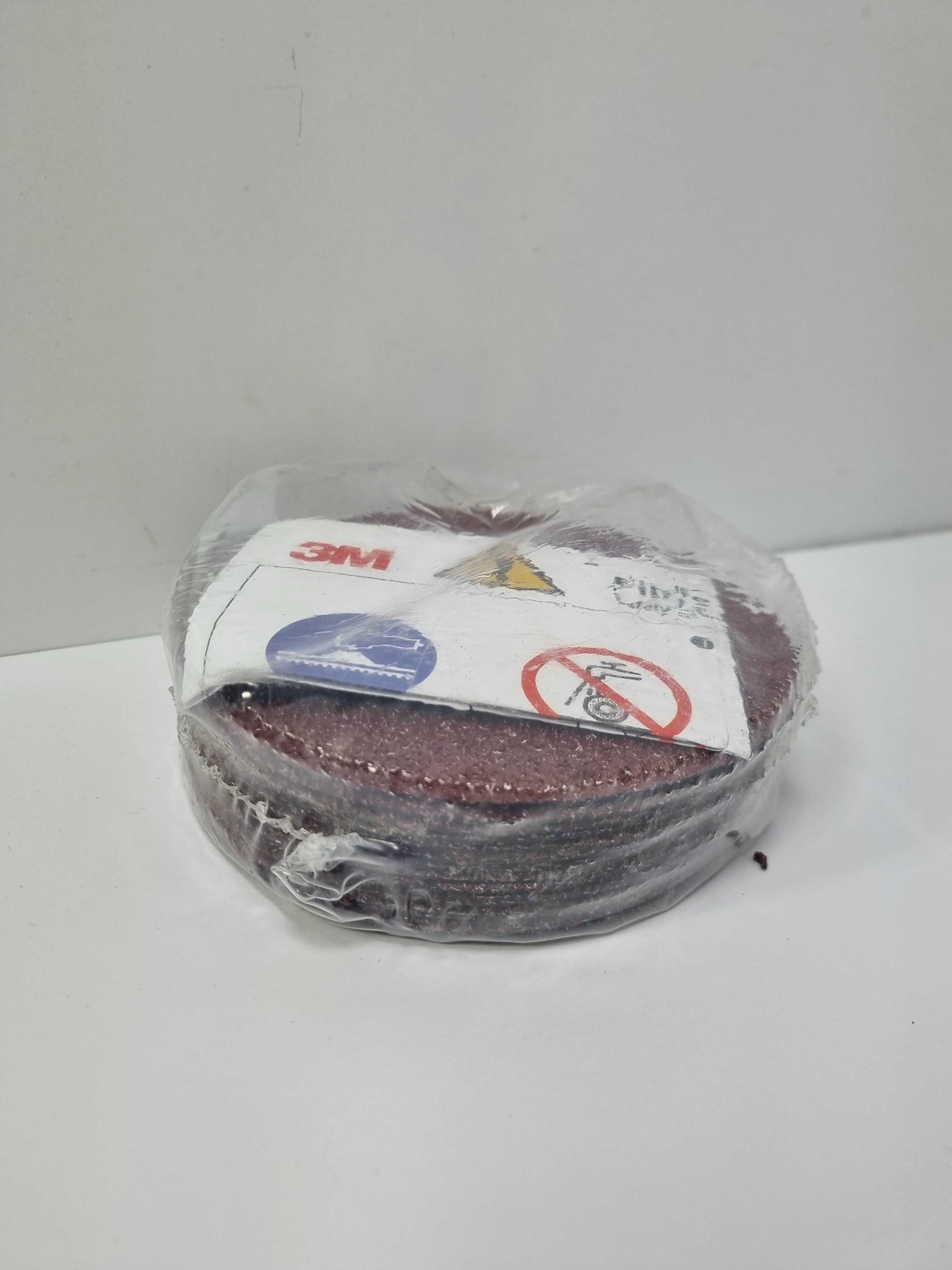 krazek-dysk-scierny-do-szlifierki-125mm-p60-fobra-z-nacieciami-stan-11323-2036072