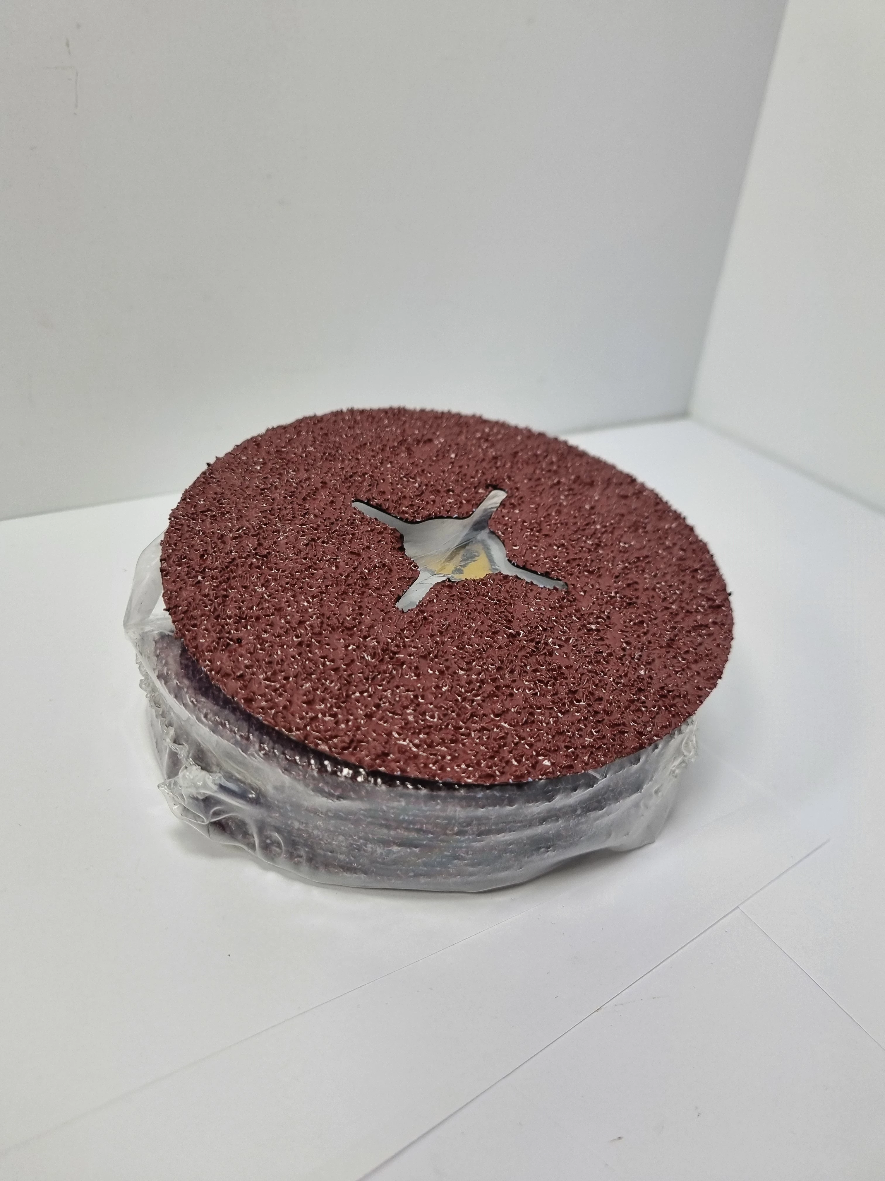 krazek-dysk-scierny-do-szlifierki-125mm-p60-fobra-z-nacieciami-armii-krajowej-12-pyskowice