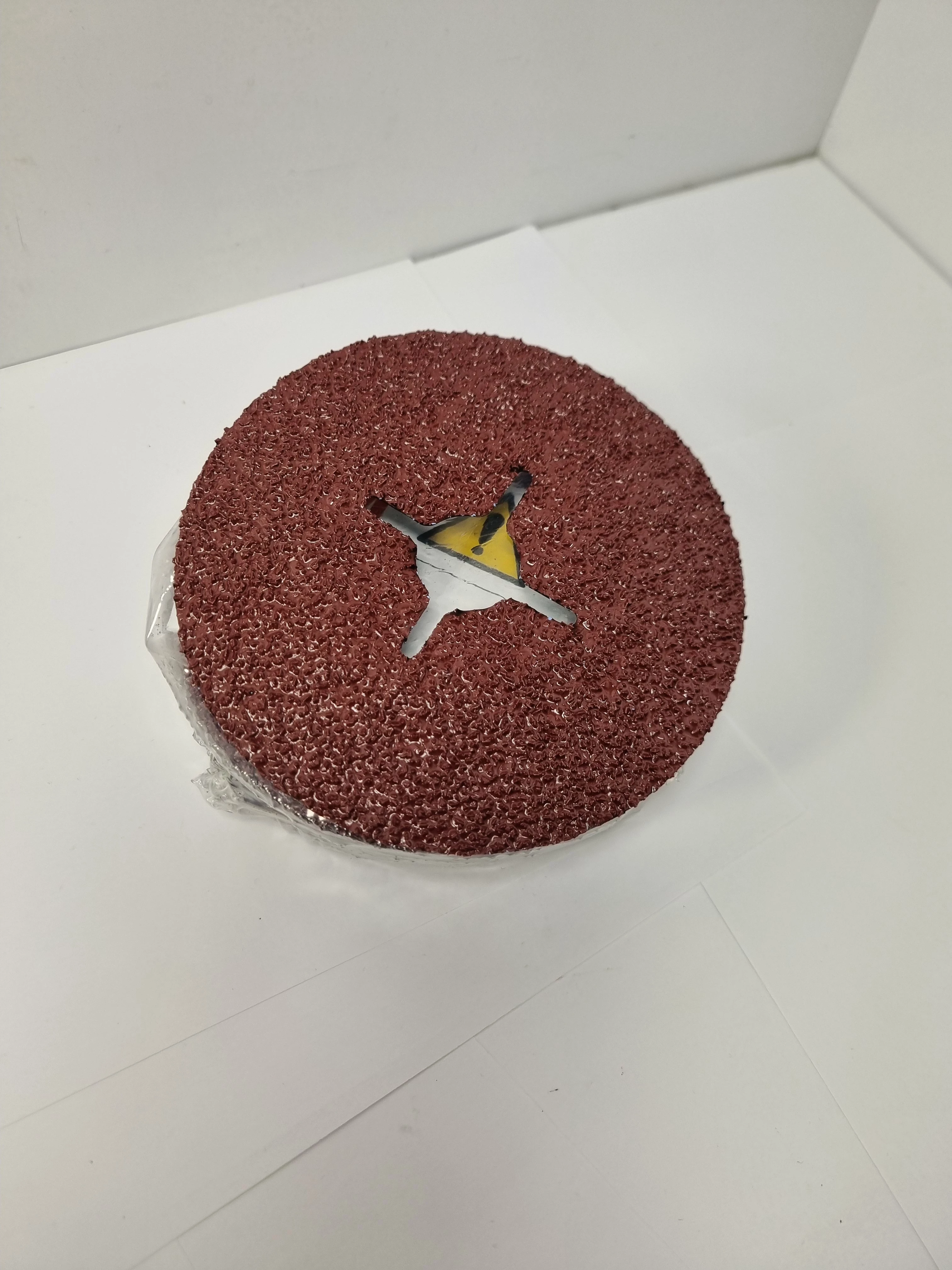 krazek-dysk-scierny-do-szlifierki-125mm-p60-fobra-z-nacieciami-armii-krajowej-12-pyskowice