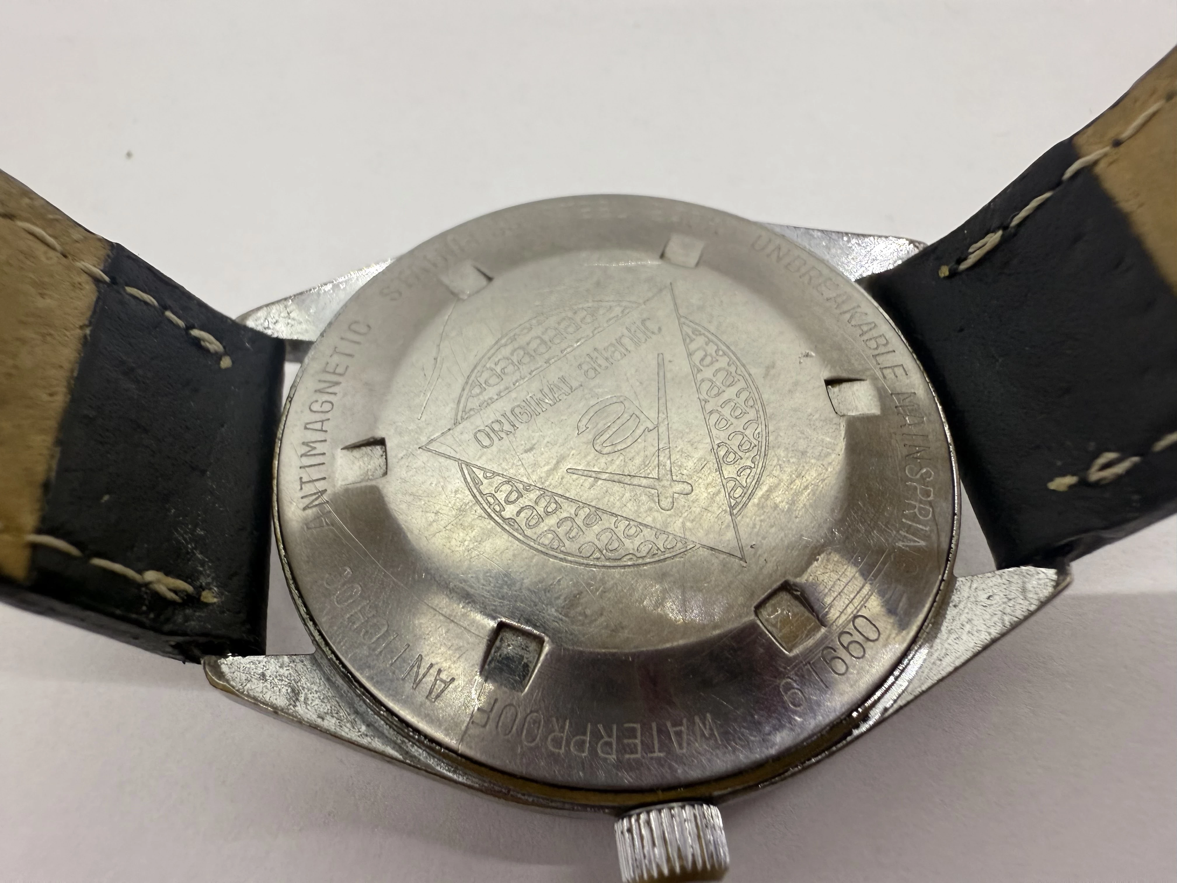 zegarek-atlantic-61660-worldmaster-ksztalt-koperty-129223-2