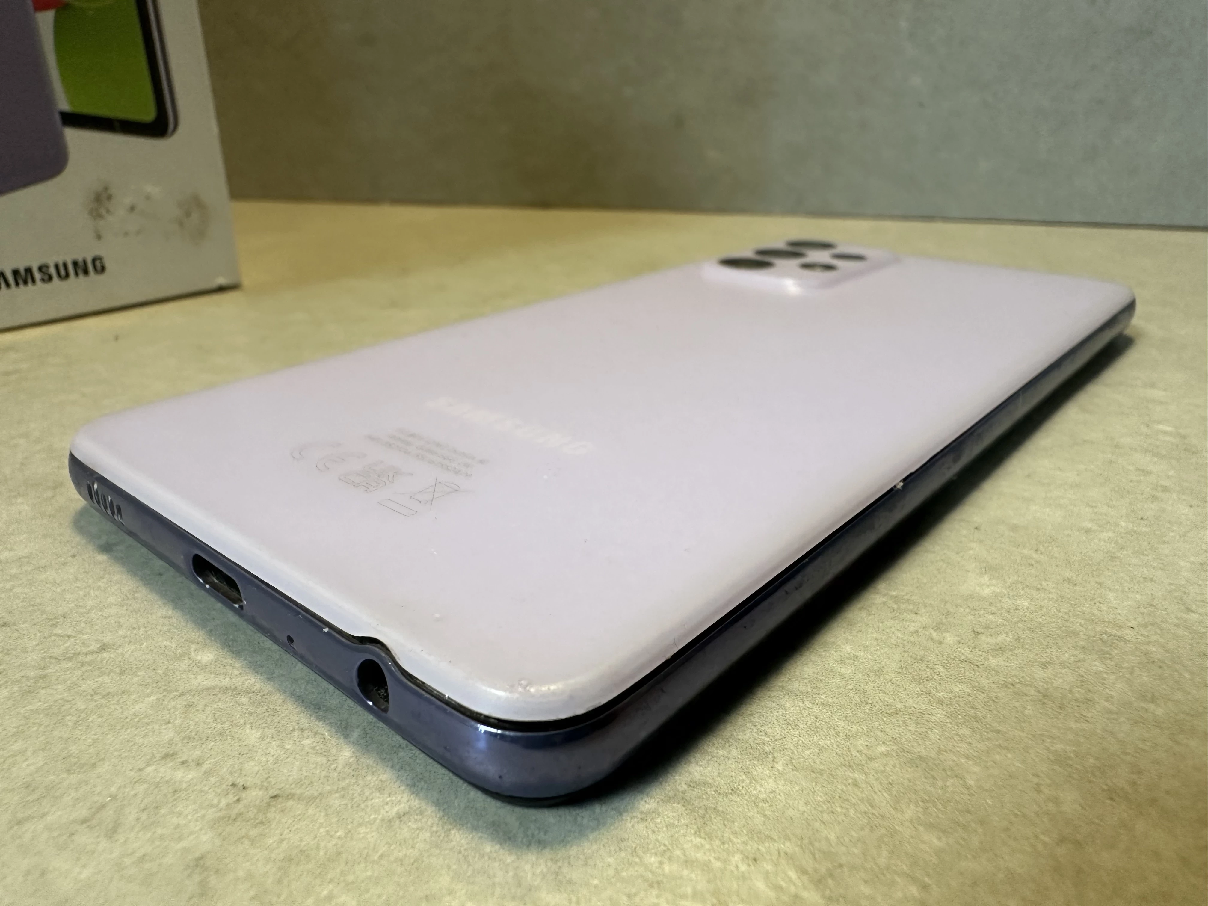 telefon-samsung-a52s-128gb-pekniety-pudelko-przekatna-ekranu-650