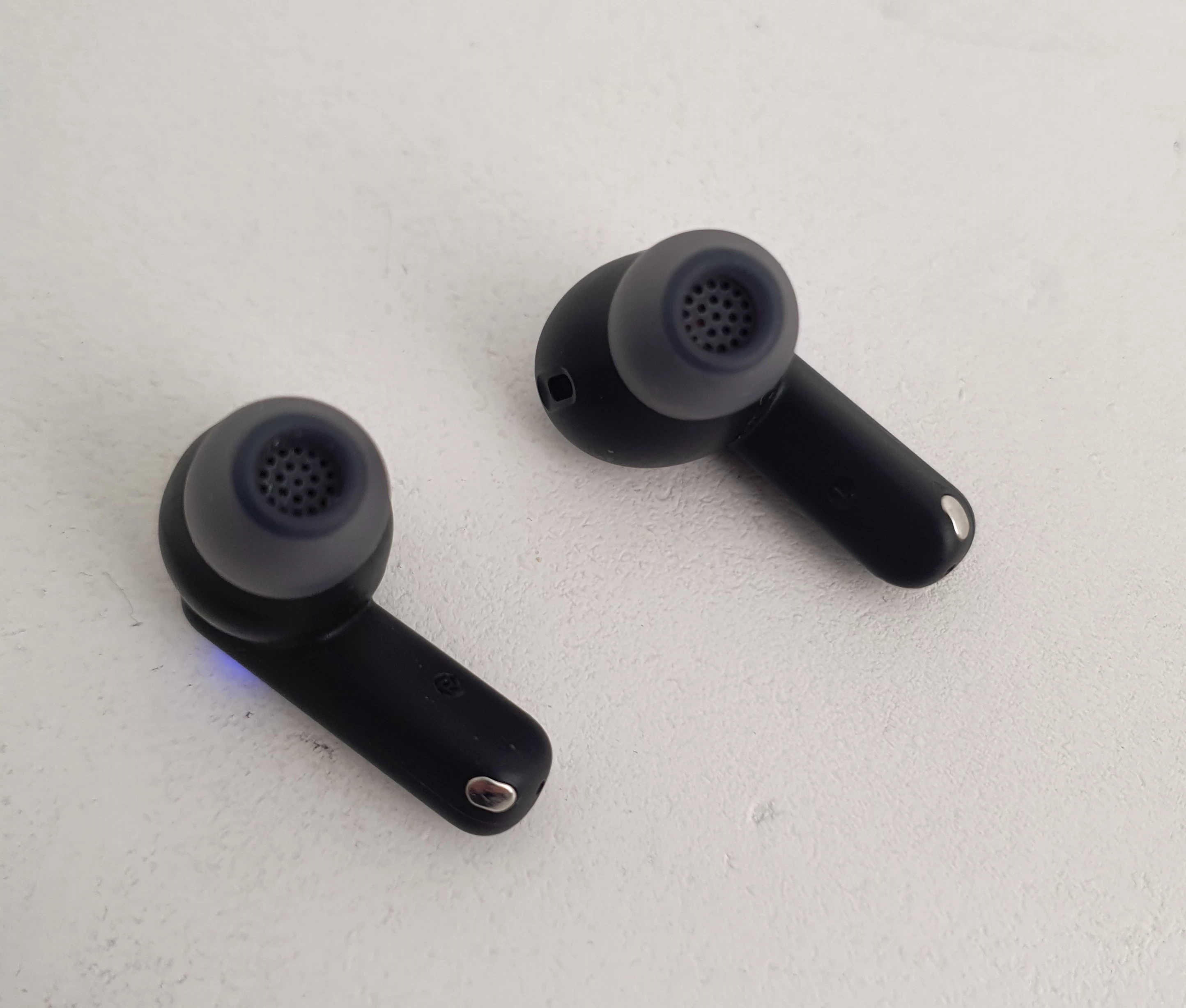 sluchawki-jbl-wave-beam-2-ean-gtin-1200130015250